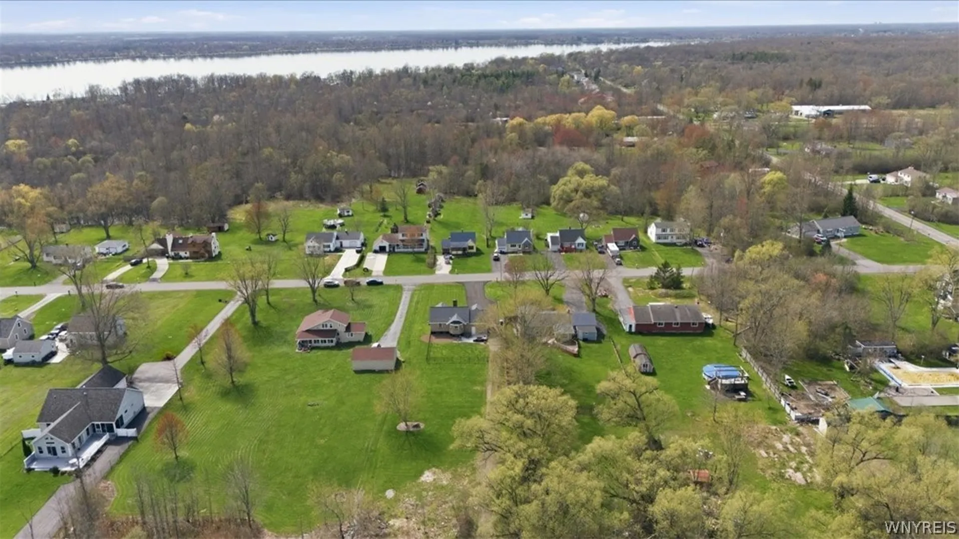 Property at 789 Alt Boulevard, Grand Island, NY 14072 36