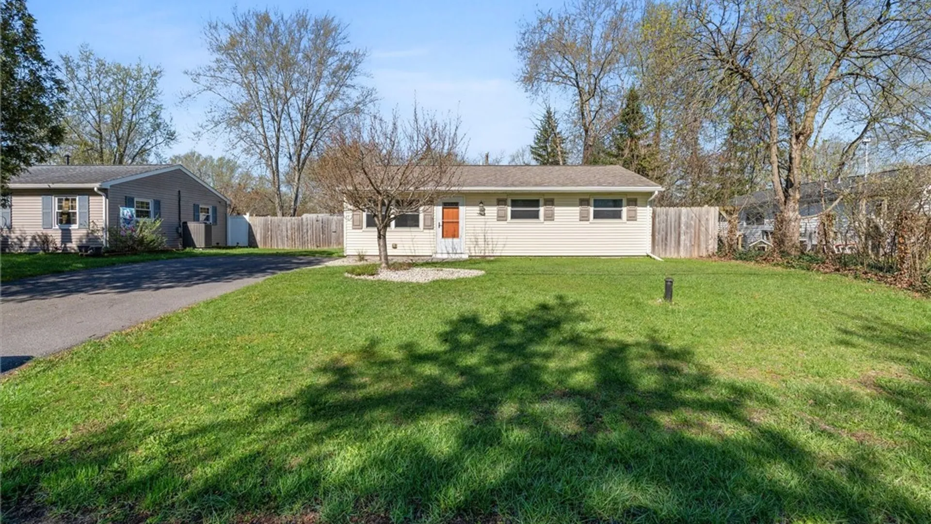 Property at 7893 John Huss Avenue, Cicero, NY 13030 2