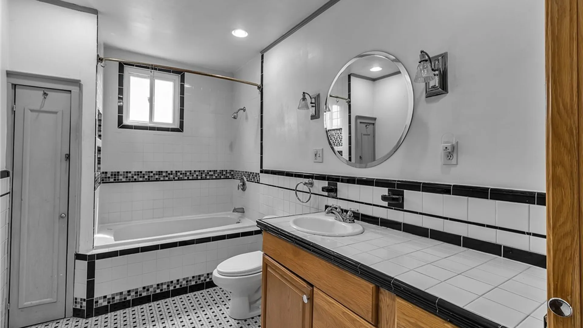 Property at 47 Fargo Avenue, Buffalo, NY 14201 33