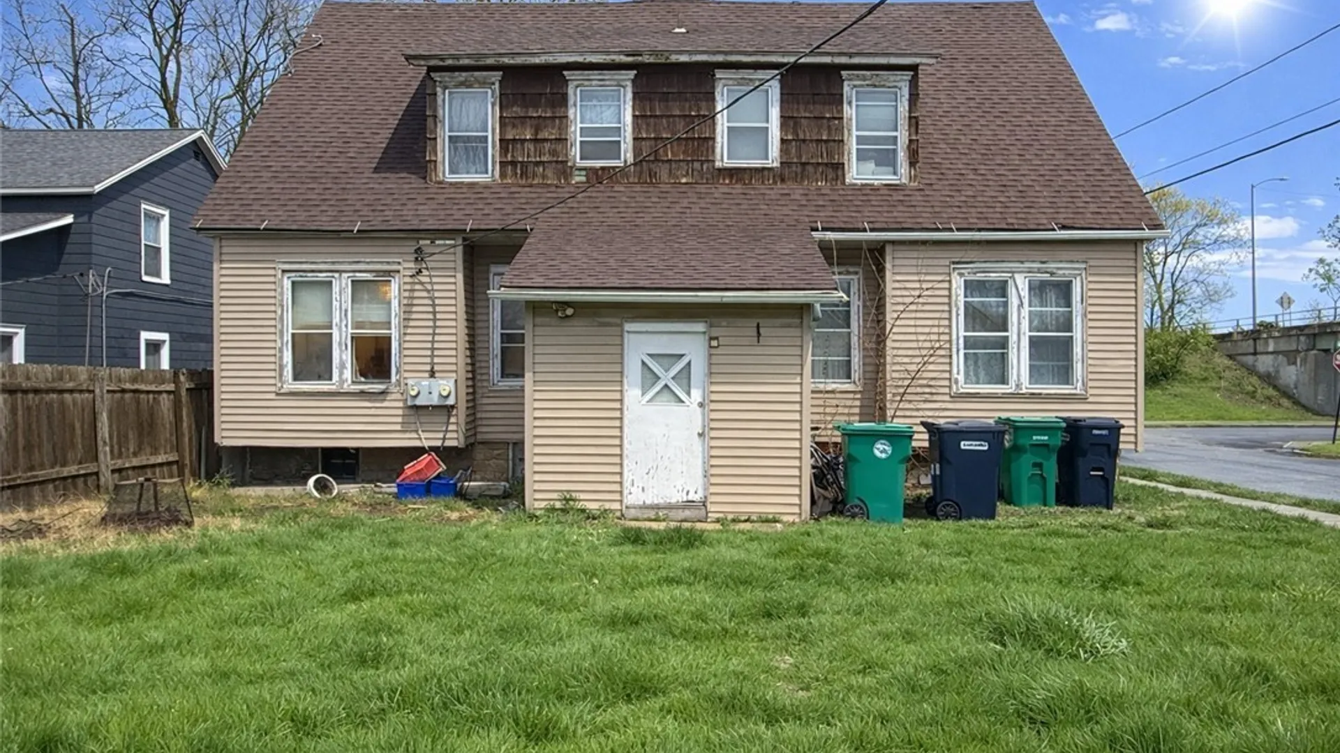 Property at 502 87th Street, Niagara Falls, NY 14304 2