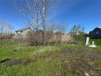 7502 Congressional Drive, Lockport Town, NY 14094