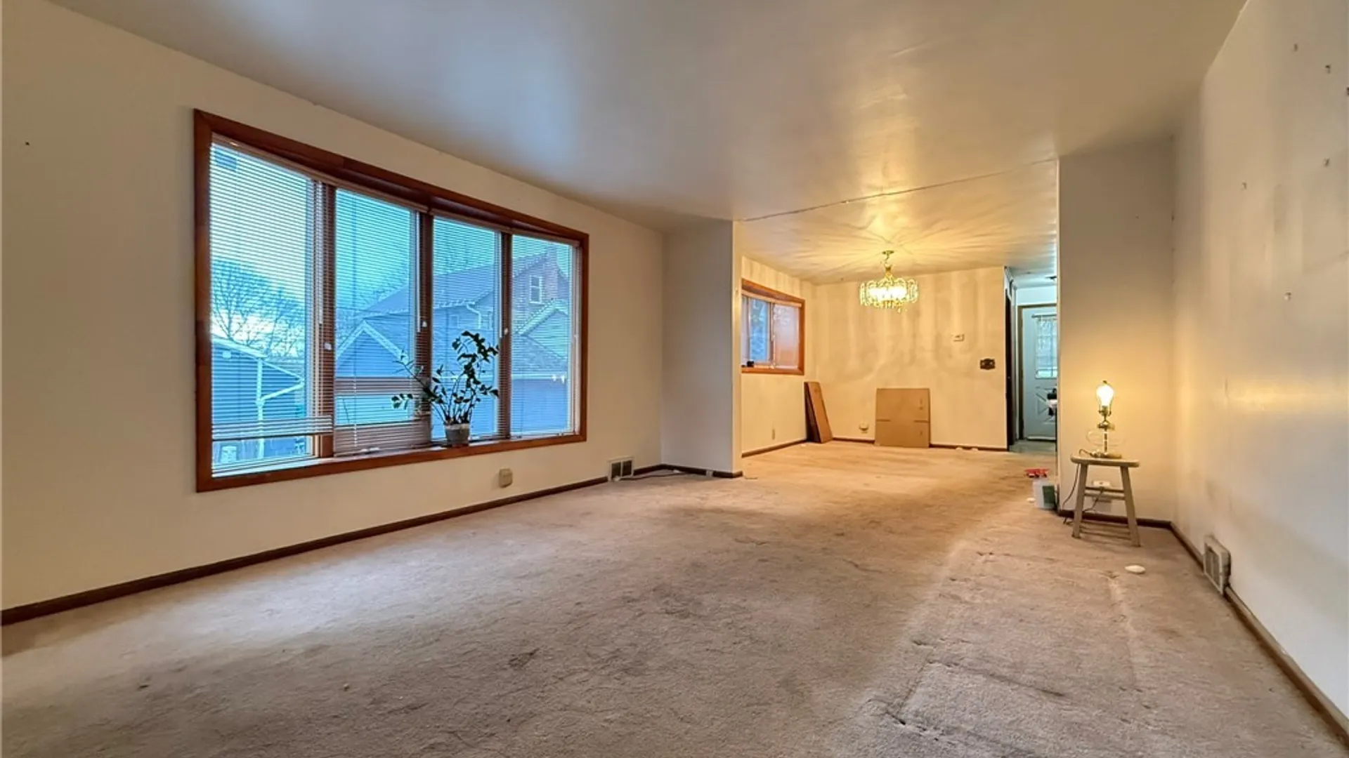 Property at 514 87th Street, Niagara Falls, NY 14304 4