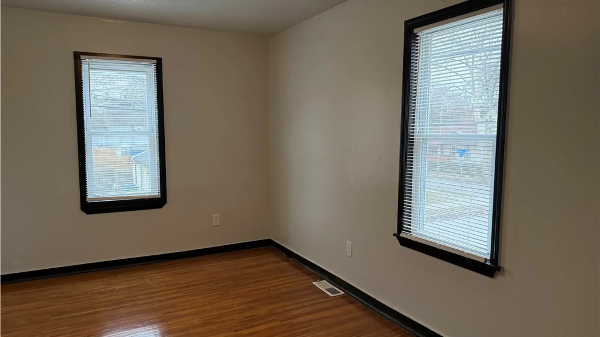 Property at 710-712 Jay Street, Rochester, NY 14611 7
