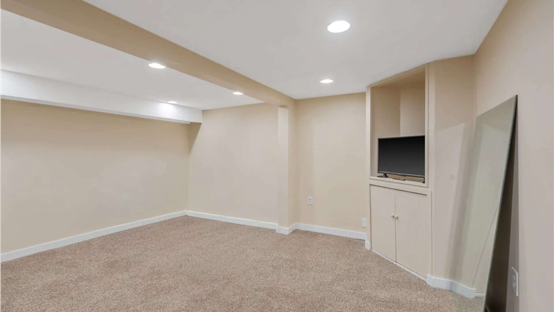 Property at 8431 River Road, Lysander, NY 13027 33