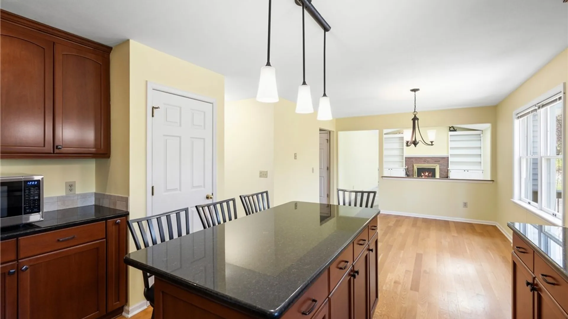 Property at 6103 Thunderhead Lane, DeWitt, NY 13078 21