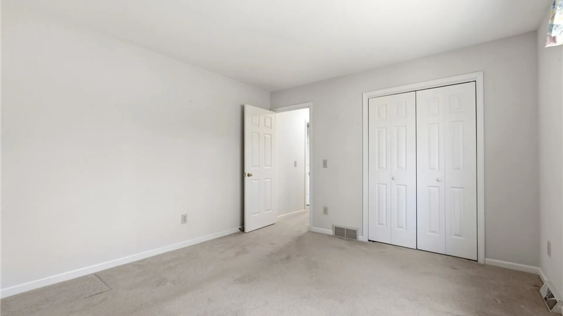 Property at 6103 Thunderhead Lane, DeWitt, NY 13078 33