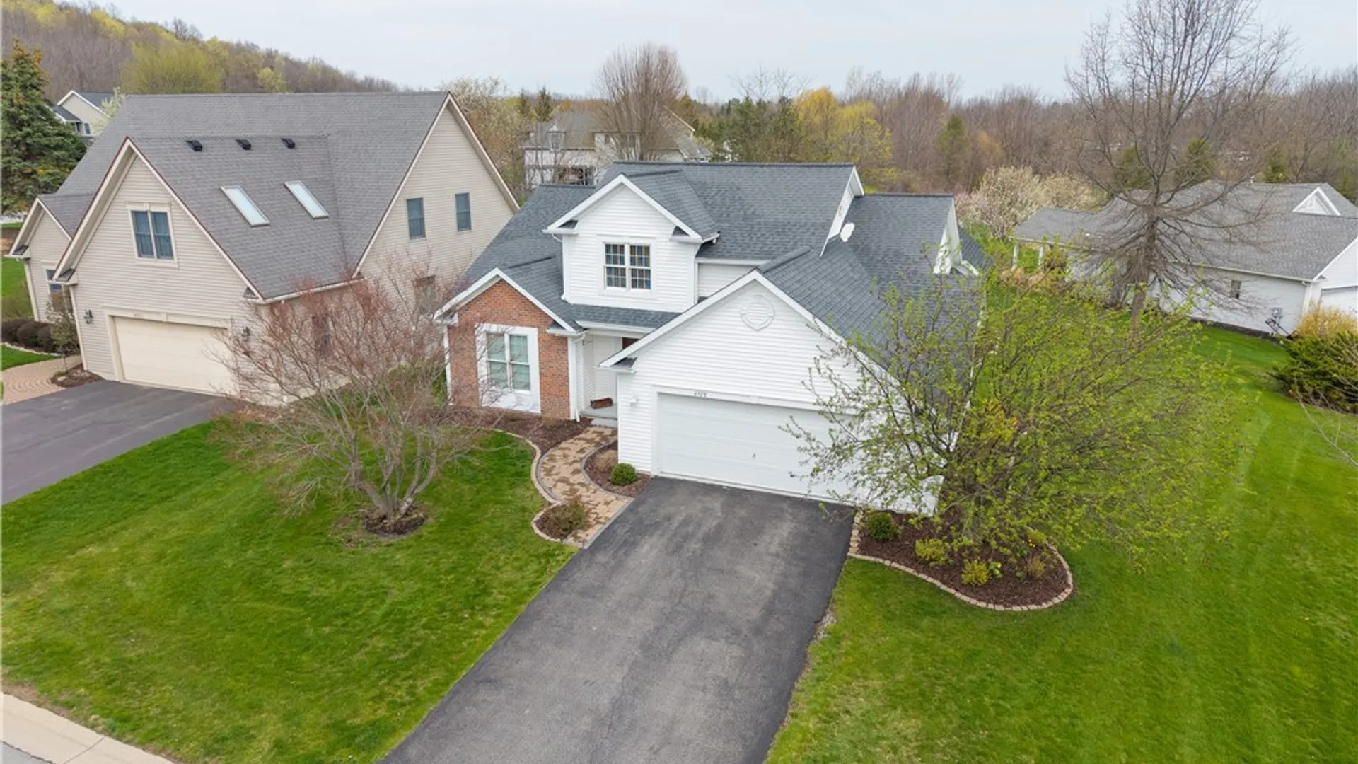 Property at 4928 Bramblewood, Canandaigua Town, NY 14424 4