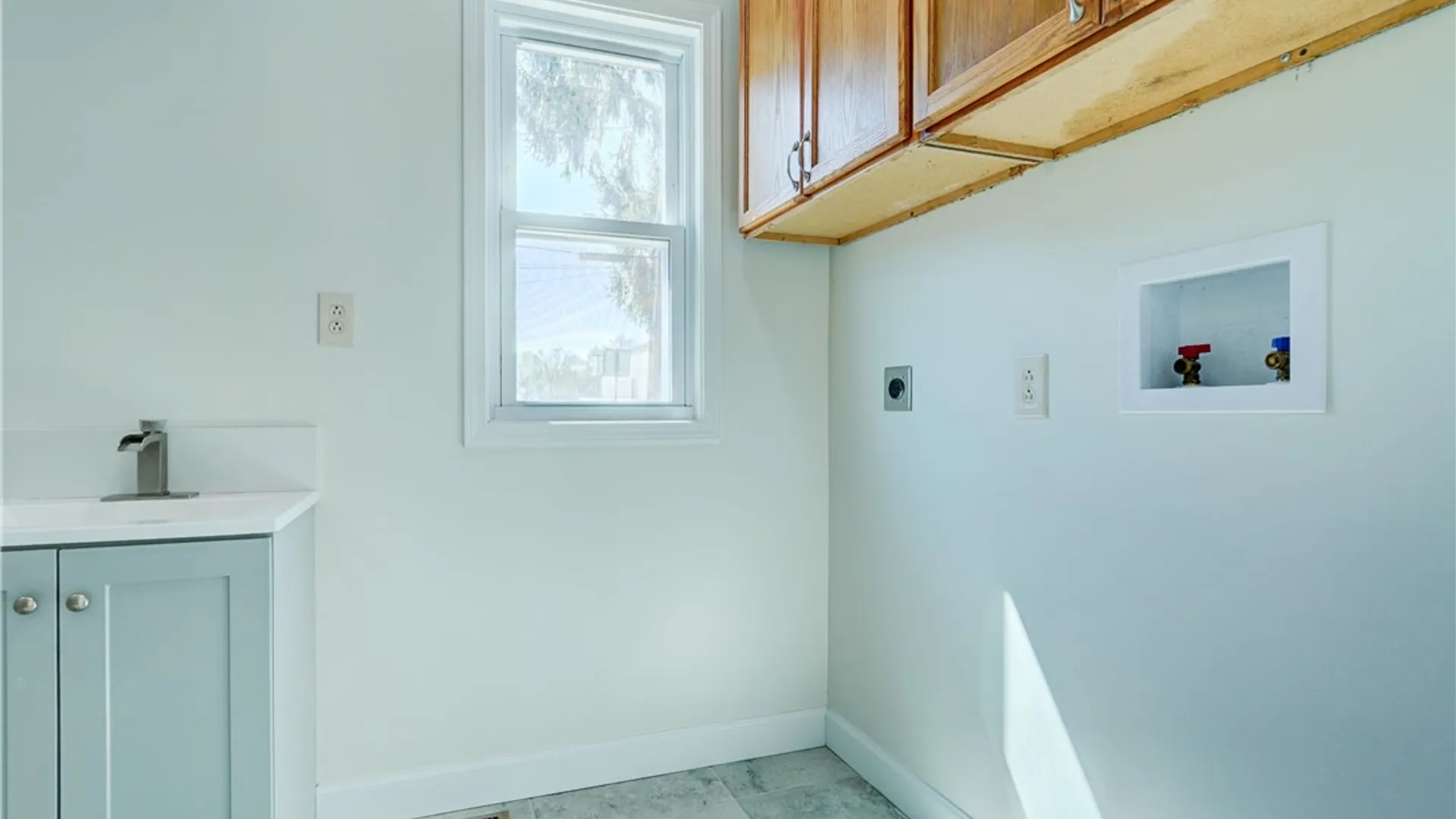 Property at 817 Avenue D, Rochester, NY 14621 12