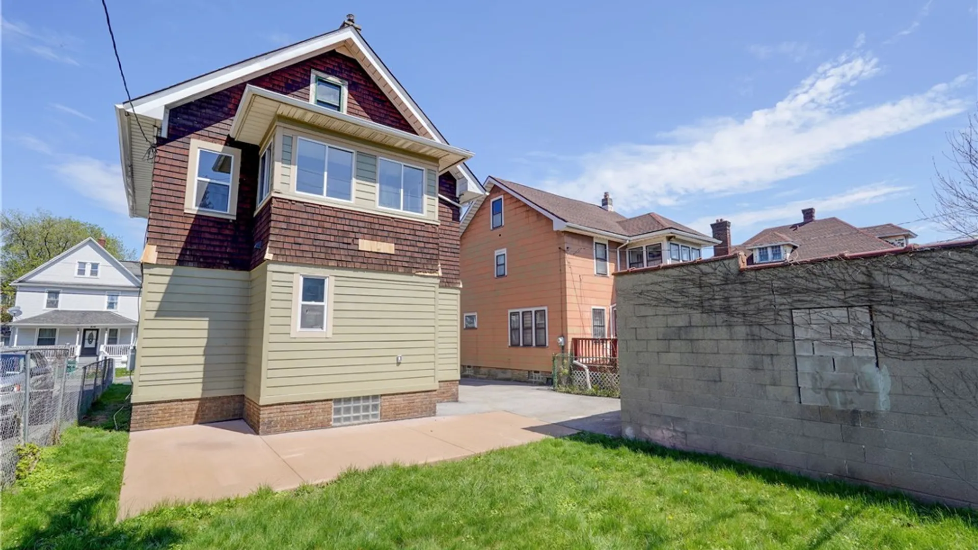 Property at 817 Avenue D, Rochester, NY 14621 25