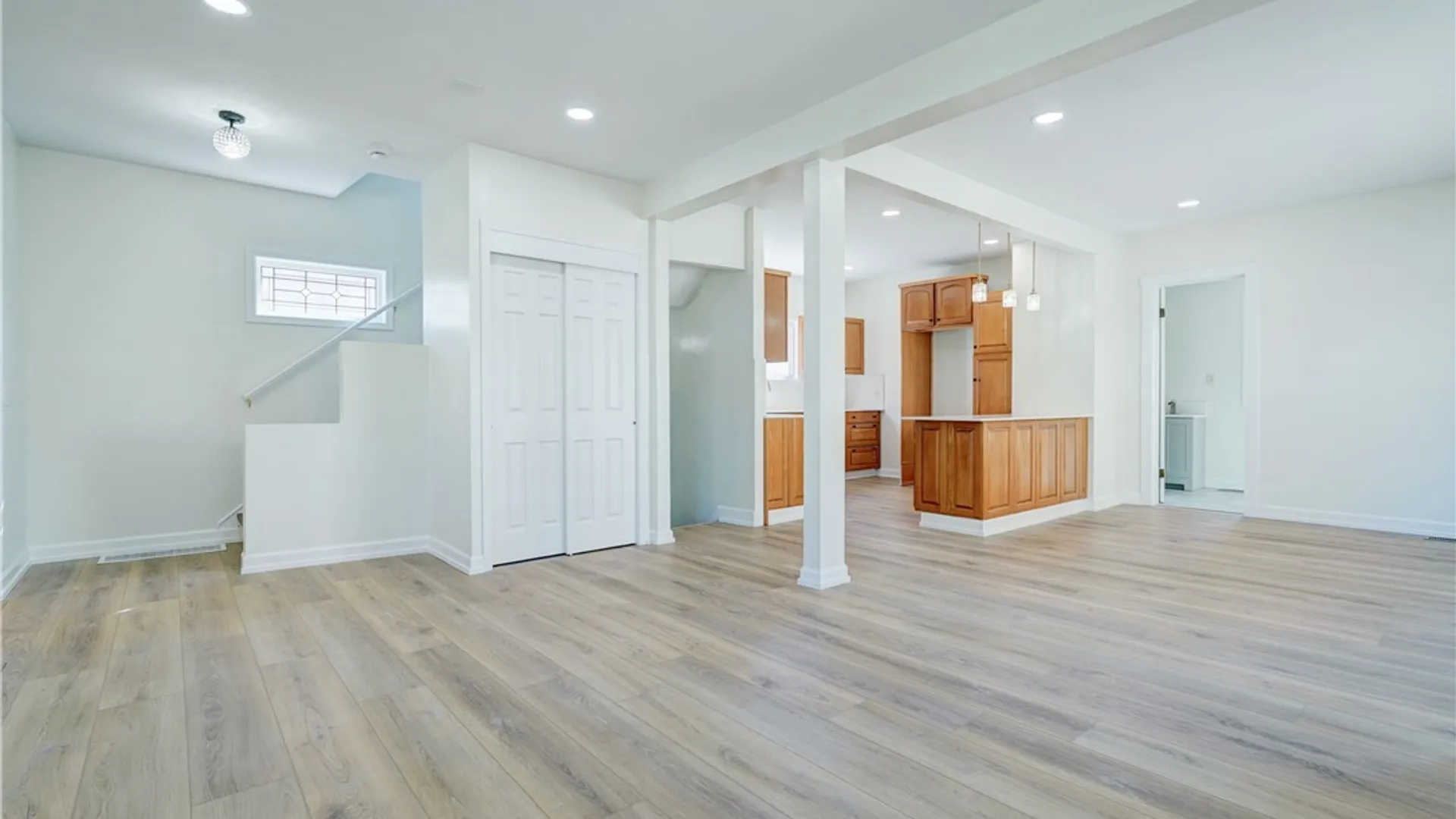 Property at 817 Avenue D, Rochester, NY 14621 4