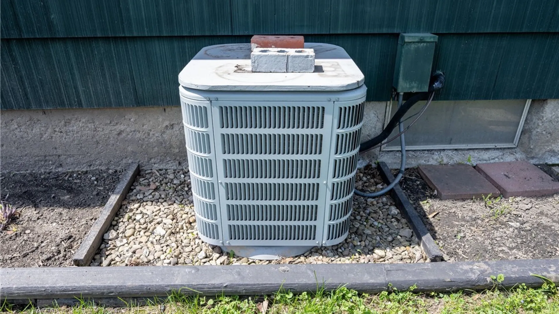 Property at 153 Fremont Avenue, West Seneca, NY 14224 38