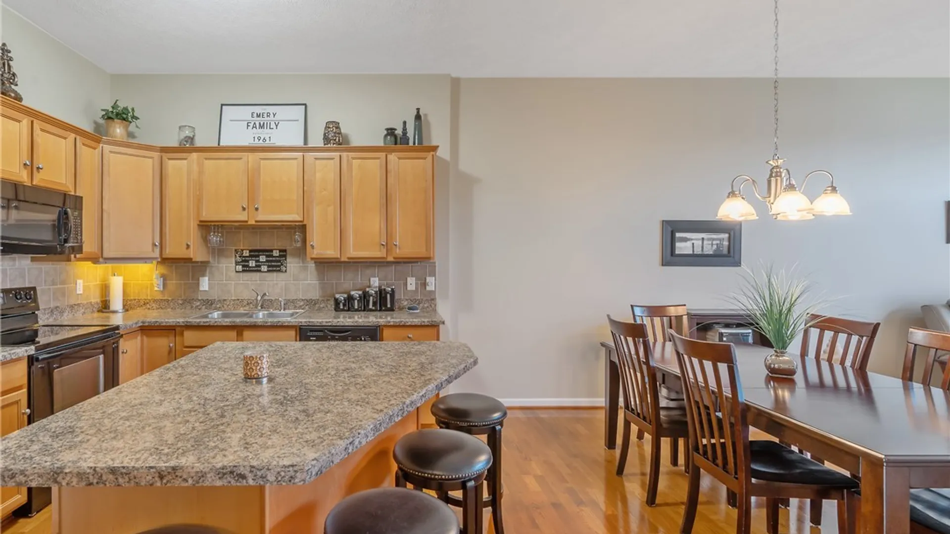 Property at 3668 Redhead Terrace, Clay, NY 13090 5