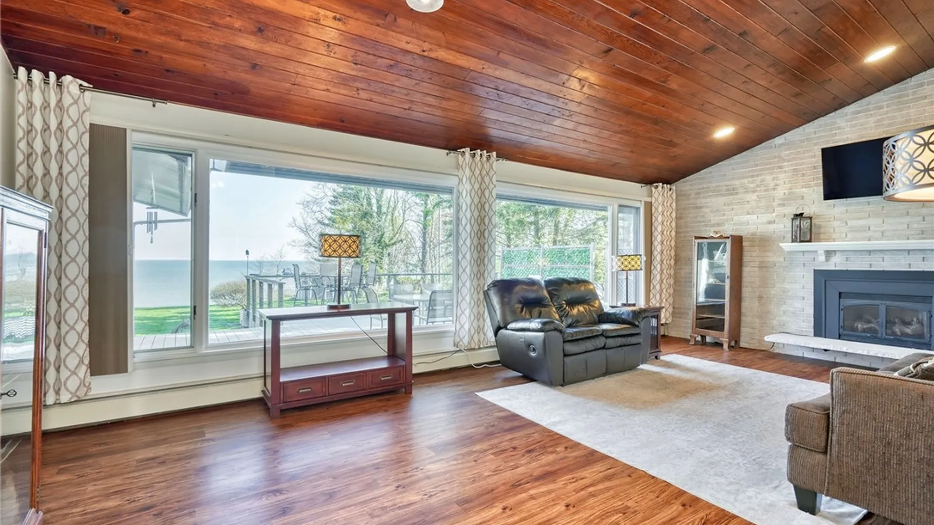 Property at 147 Elm Drive, Ontario, NY 14519 13