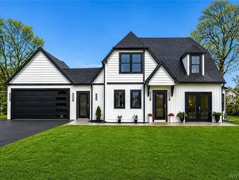 Property at 6736 Chestnut Ridge Road, Lockport Town, NY 14094