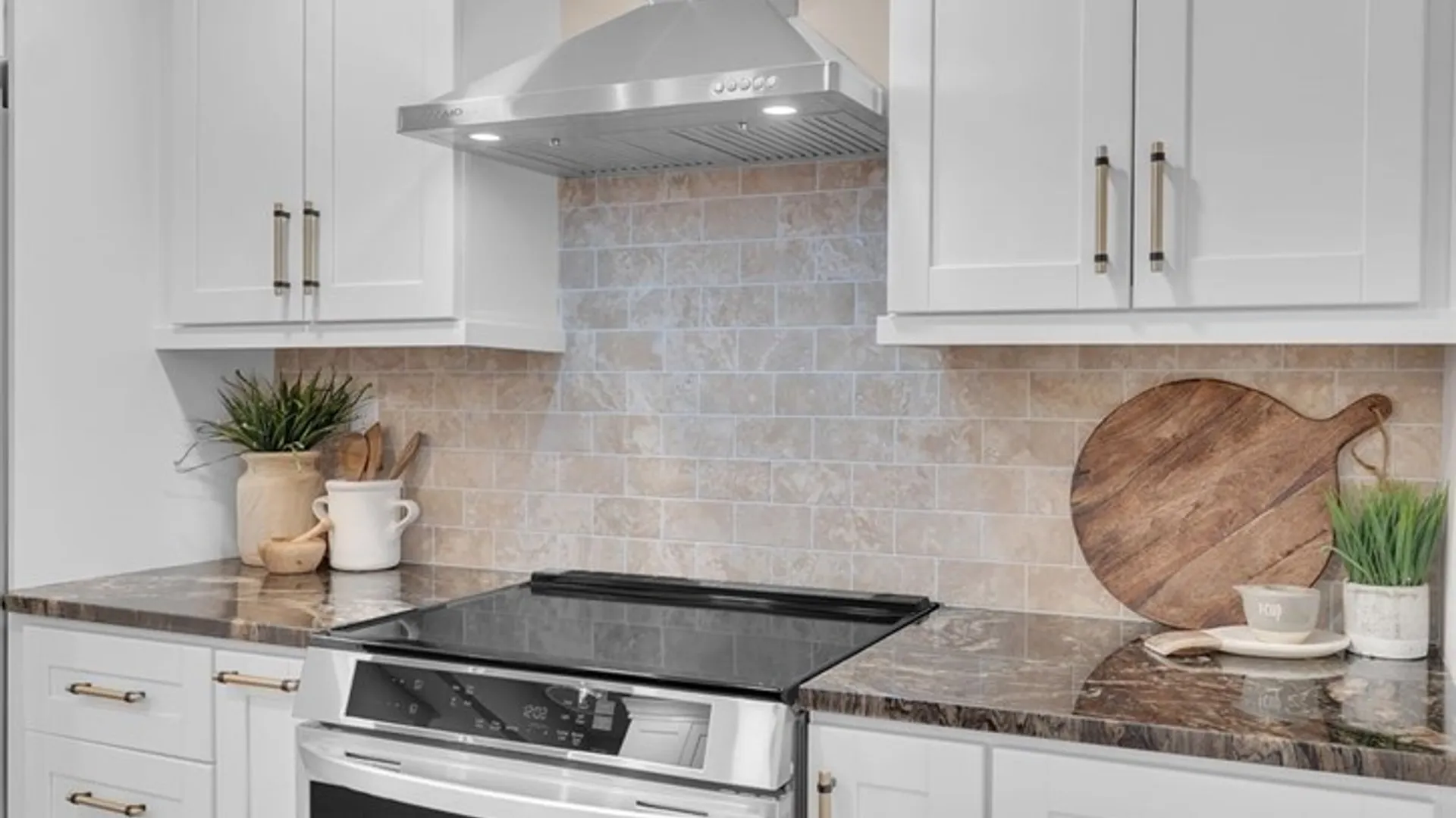 Property at 6736 Chestnut Ridge Road, Lockport Town, NY 14094 9