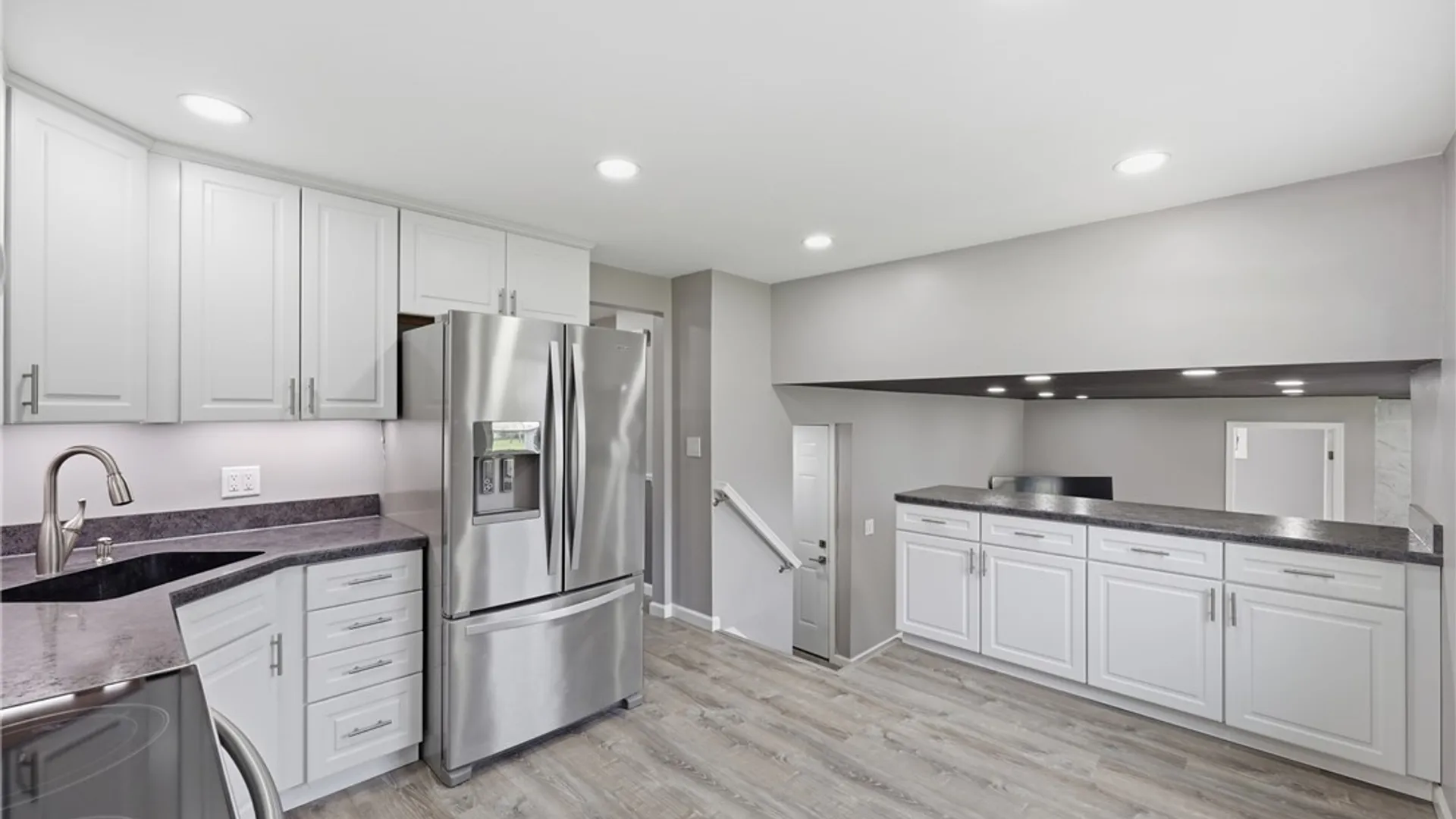 Property at 118 Treehaven Road, West Seneca, NY 14224 10