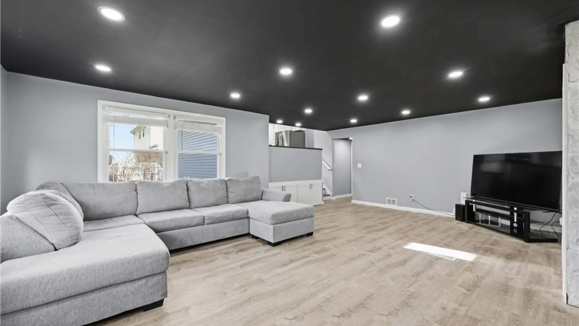 Property at 118 Treehaven Road, West Seneca, NY 14224 13