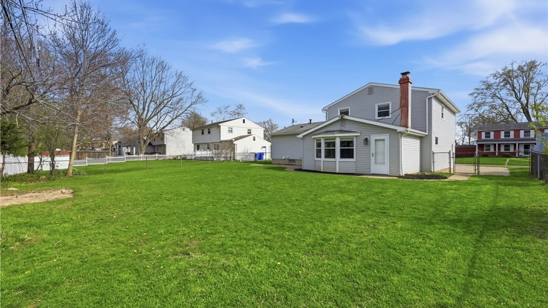 Property at 118 Treehaven Road, West Seneca, NY 14224 26