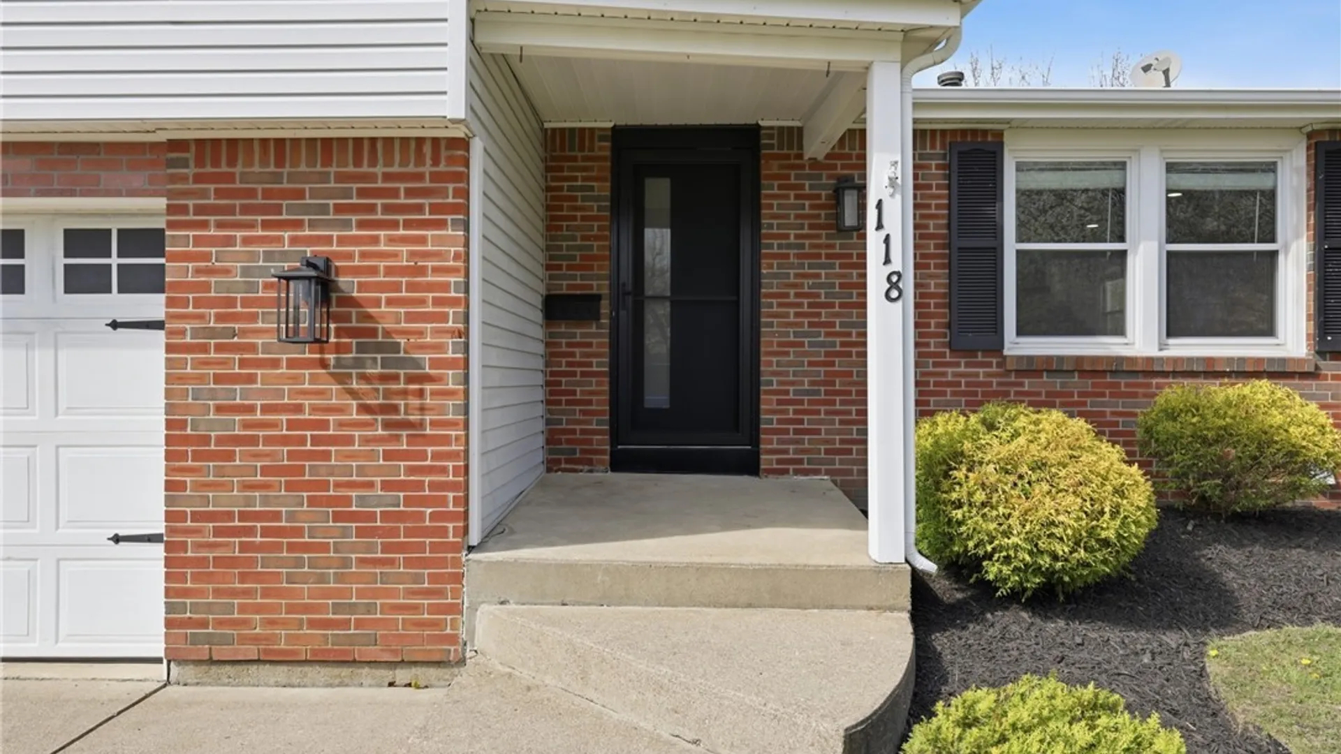 Property at 118 Treehaven Road, West Seneca, NY 14224 5