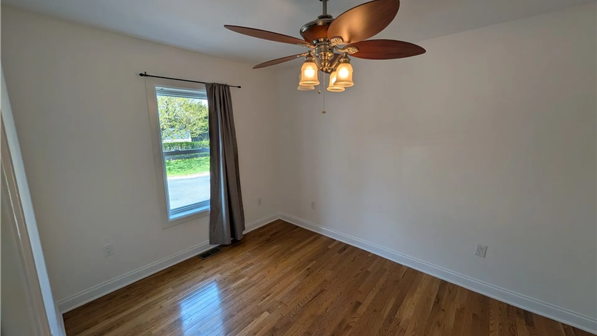 Property at 405 Wall Street, Elmira, NY 14905 9
