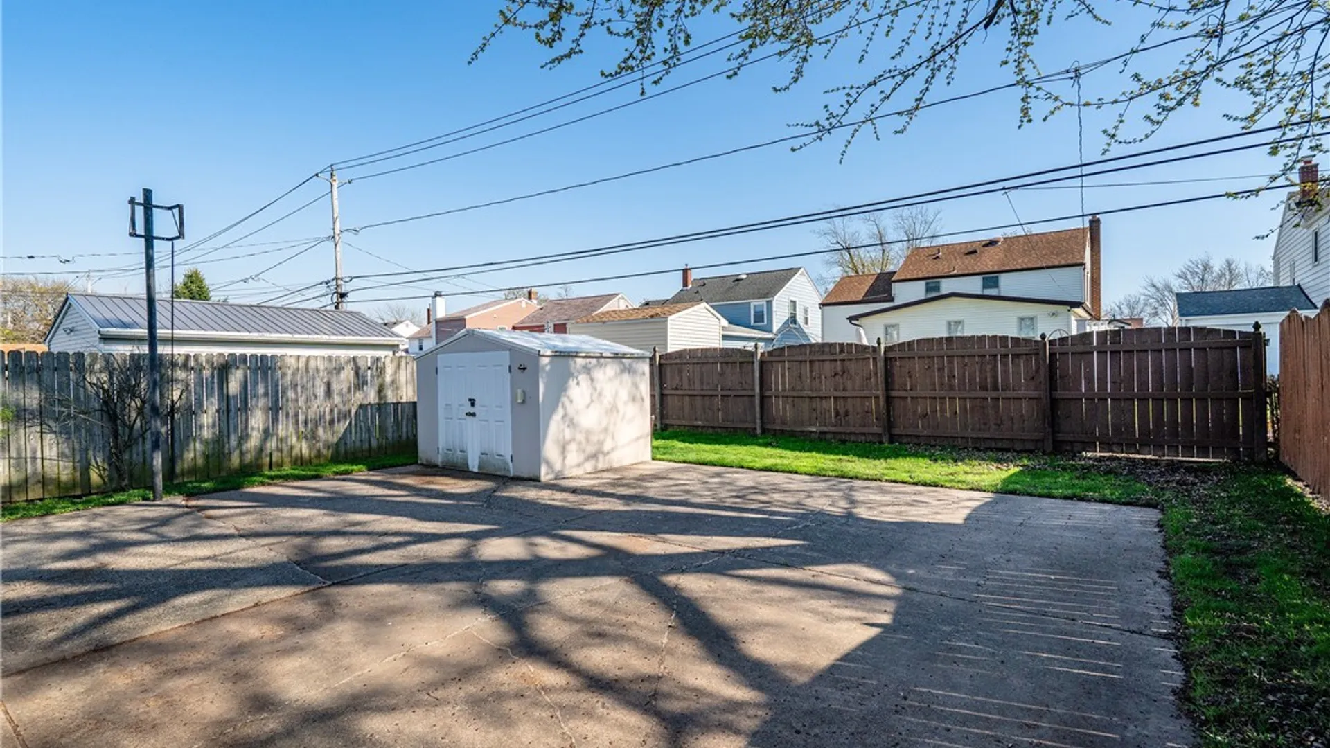 Property at 207 Zimmerman Boulevard, Tonawanda, NY 14223 32