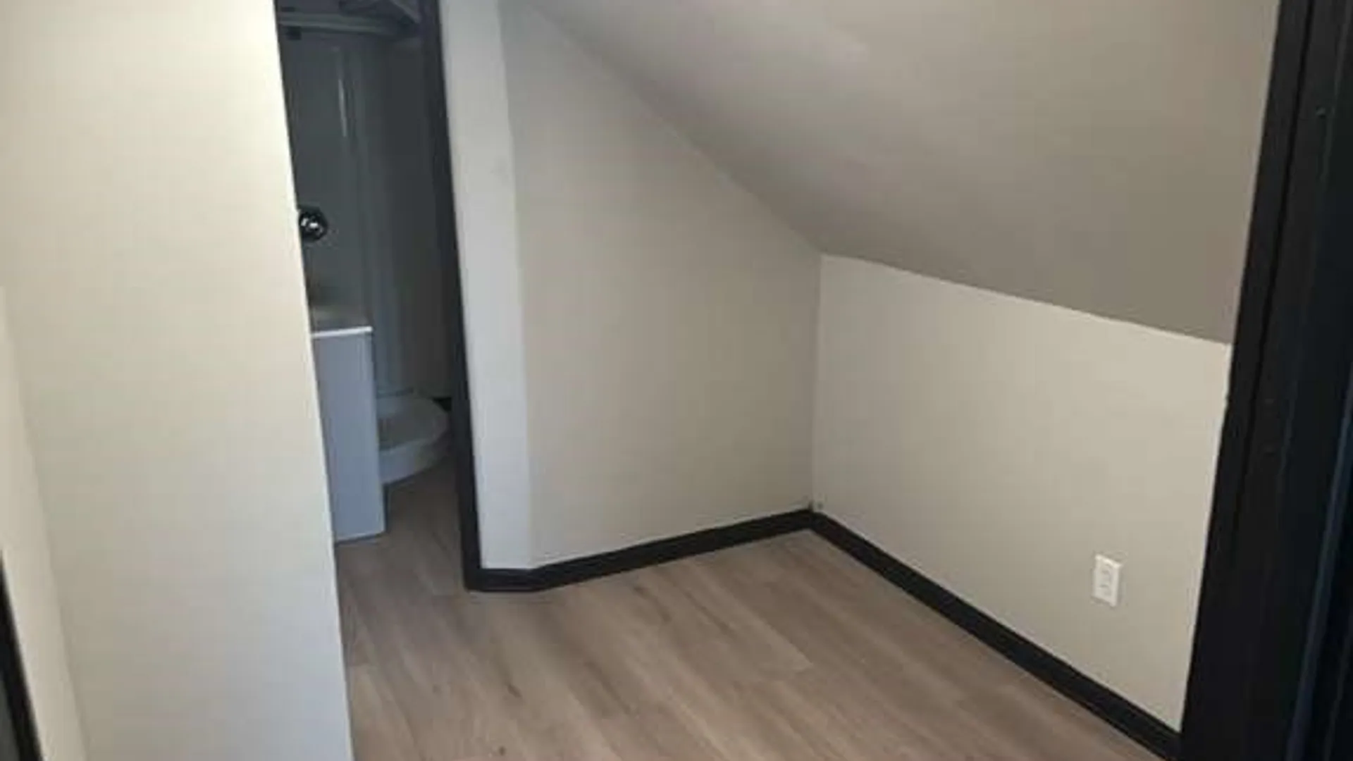 Property at 73 Wilkes Avenue, Buffalo, NY 14215 11