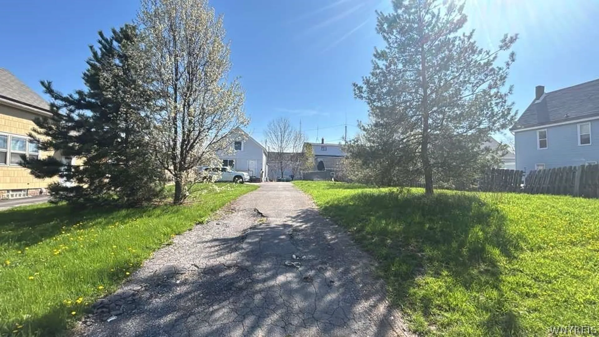 Property at 559 Tonawanda Street, Buffalo, NY 14207 14