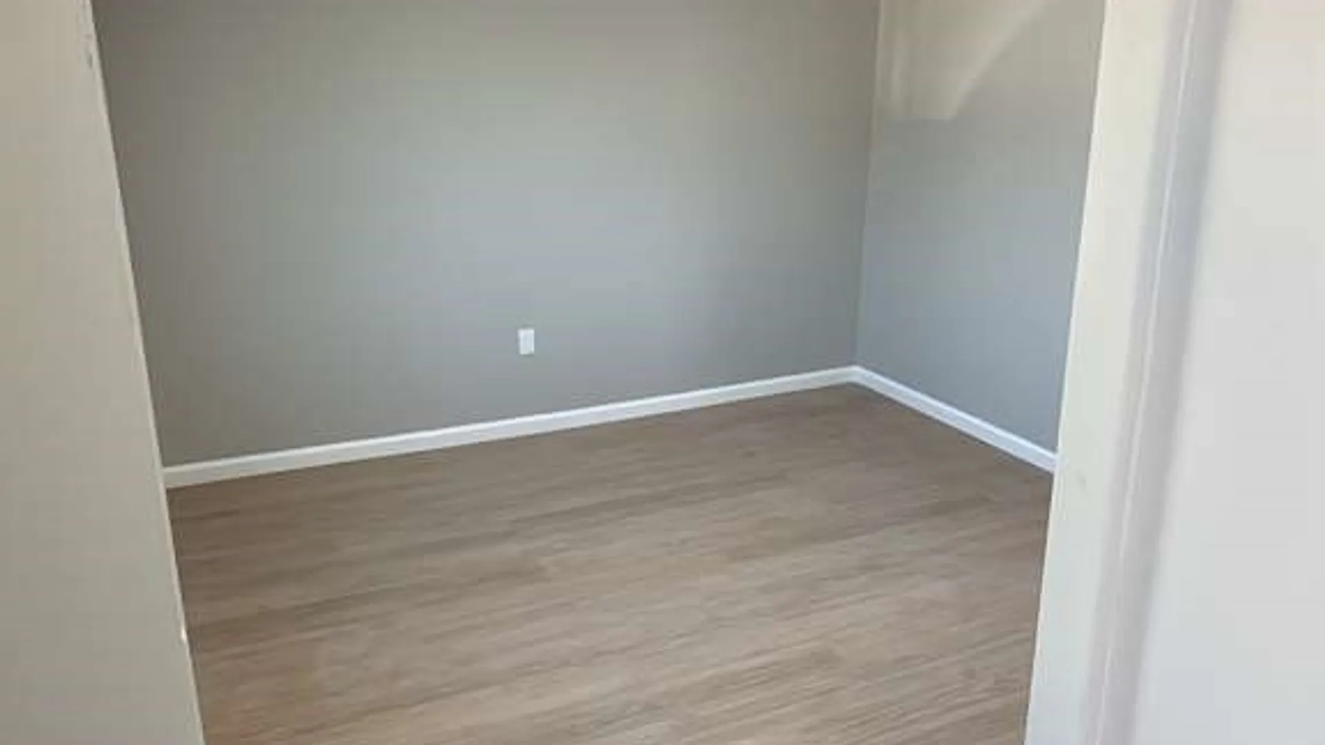 Property at 559 Tonawanda Street, Buffalo, NY 14207 6