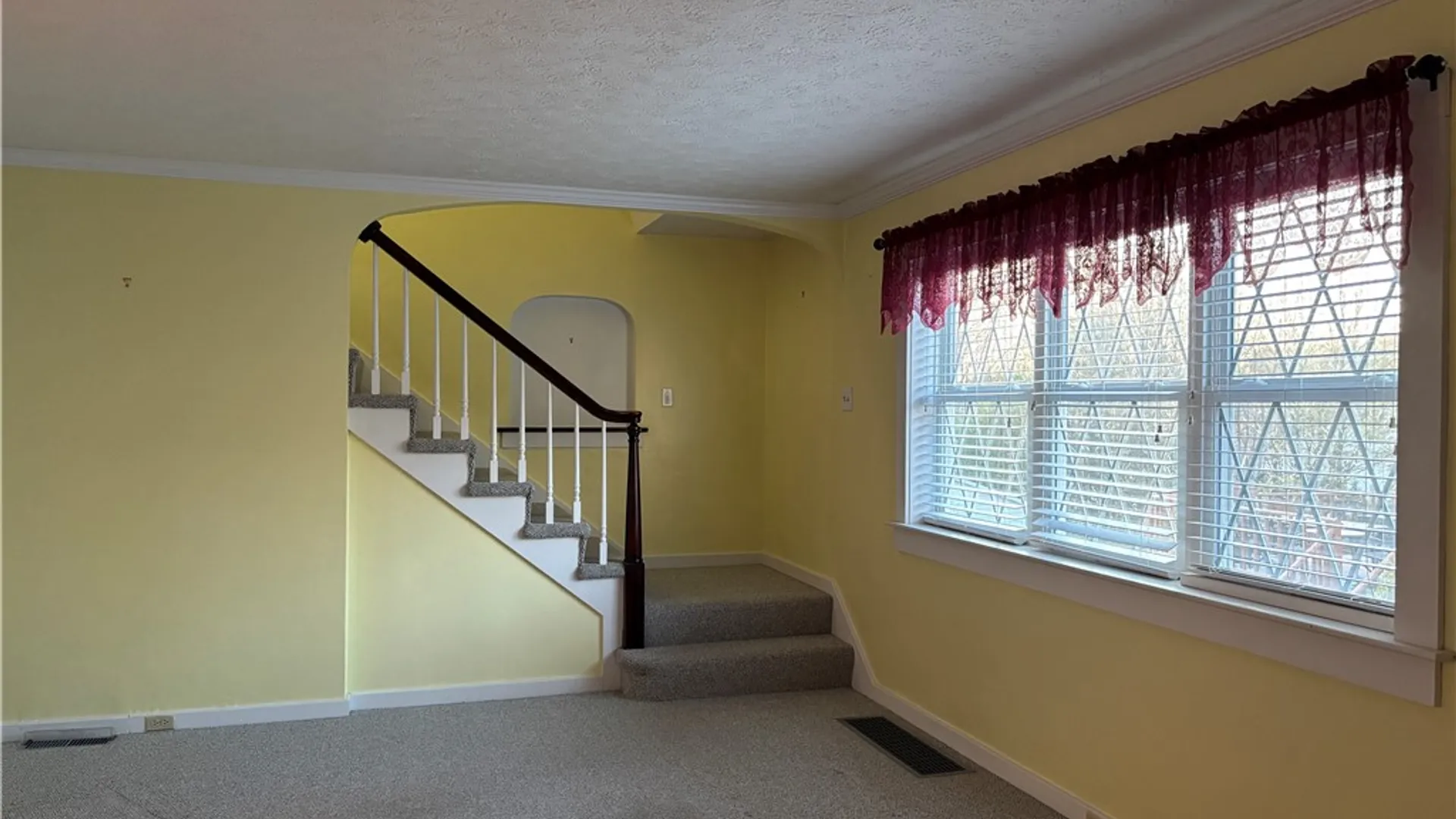 Property at 330 Pennsylvania Avenue, Kane Boro, PA 16735 11