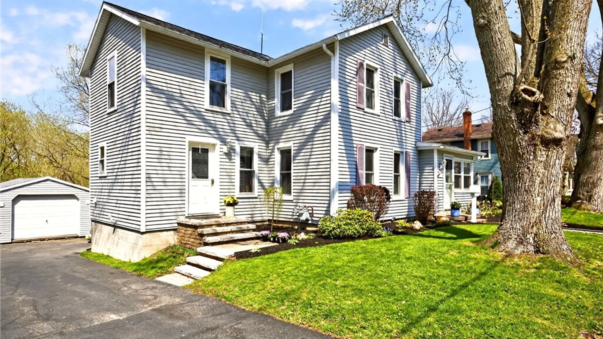 Property at 41 Frank Street, Perinton, NY 14450 2