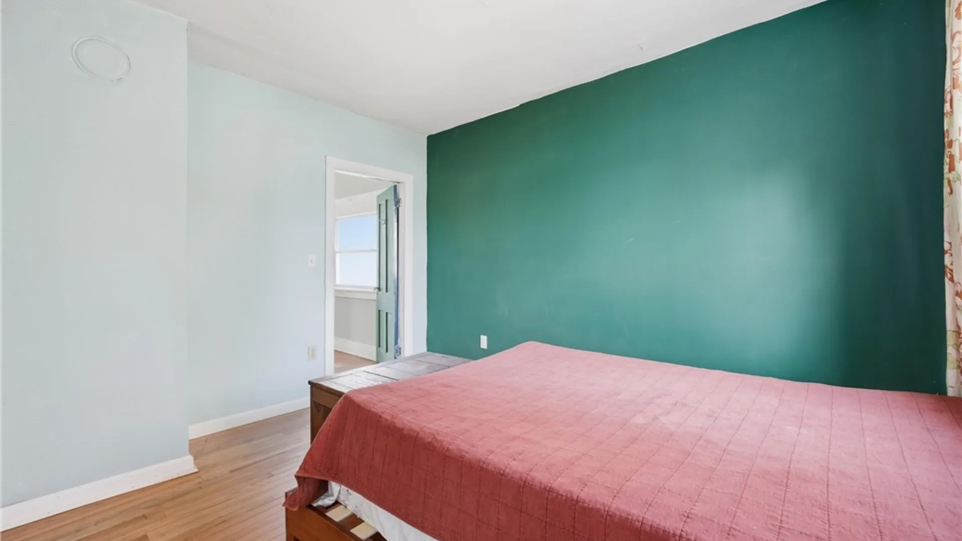 Property at 86 Garner Avenue, Buffalo, NY 14213 37