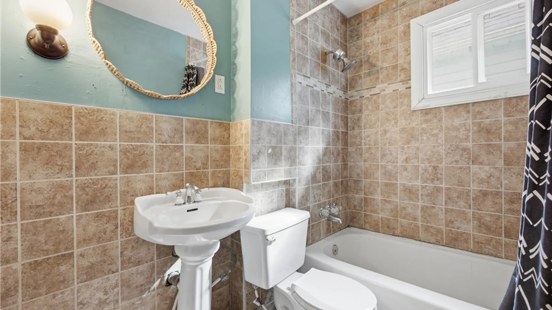 Property at 86 Garner Avenue, Buffalo, NY 14213 40