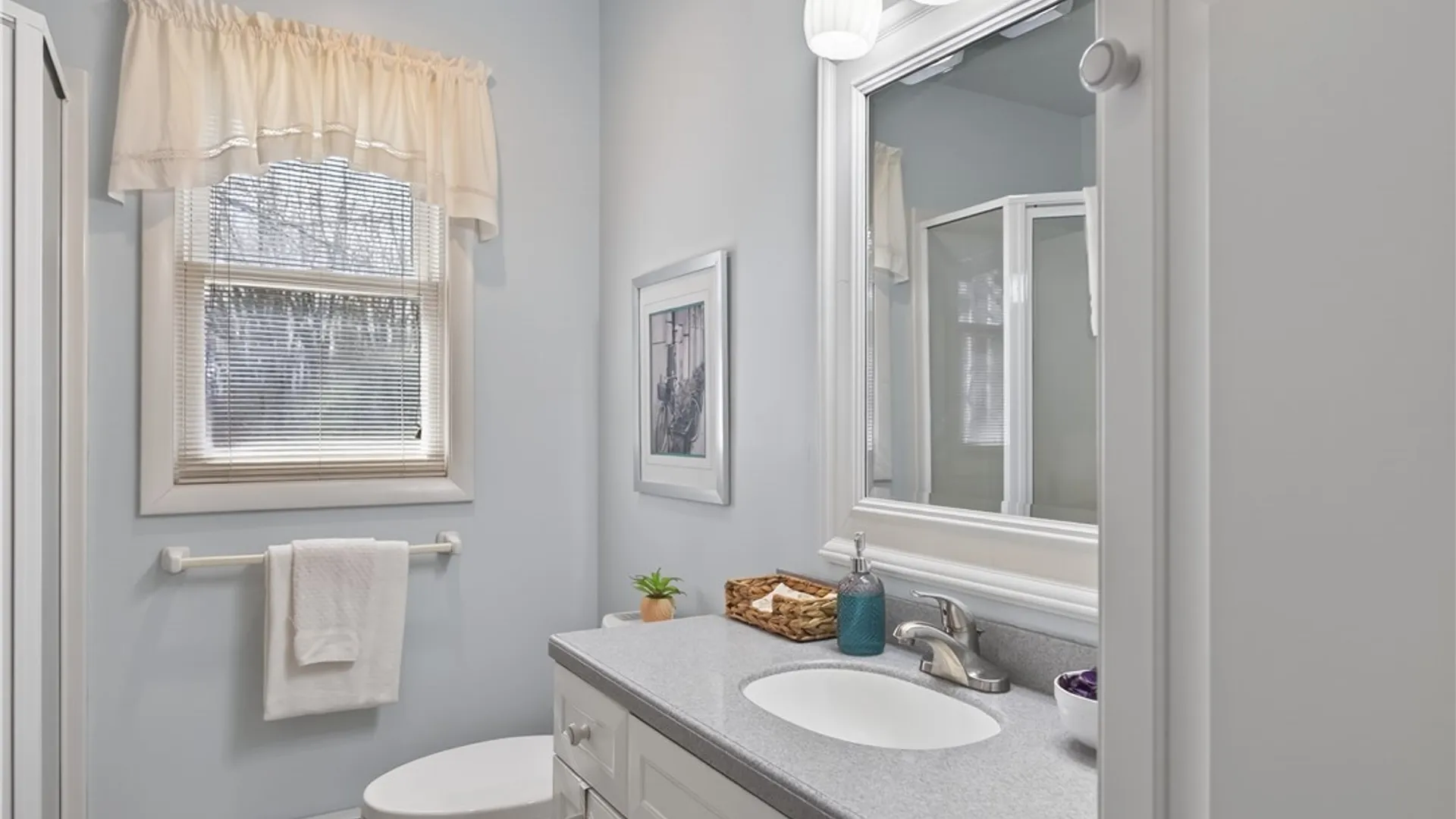 Property at 3862 State Street Road, Skaneateles, NY 13152 24