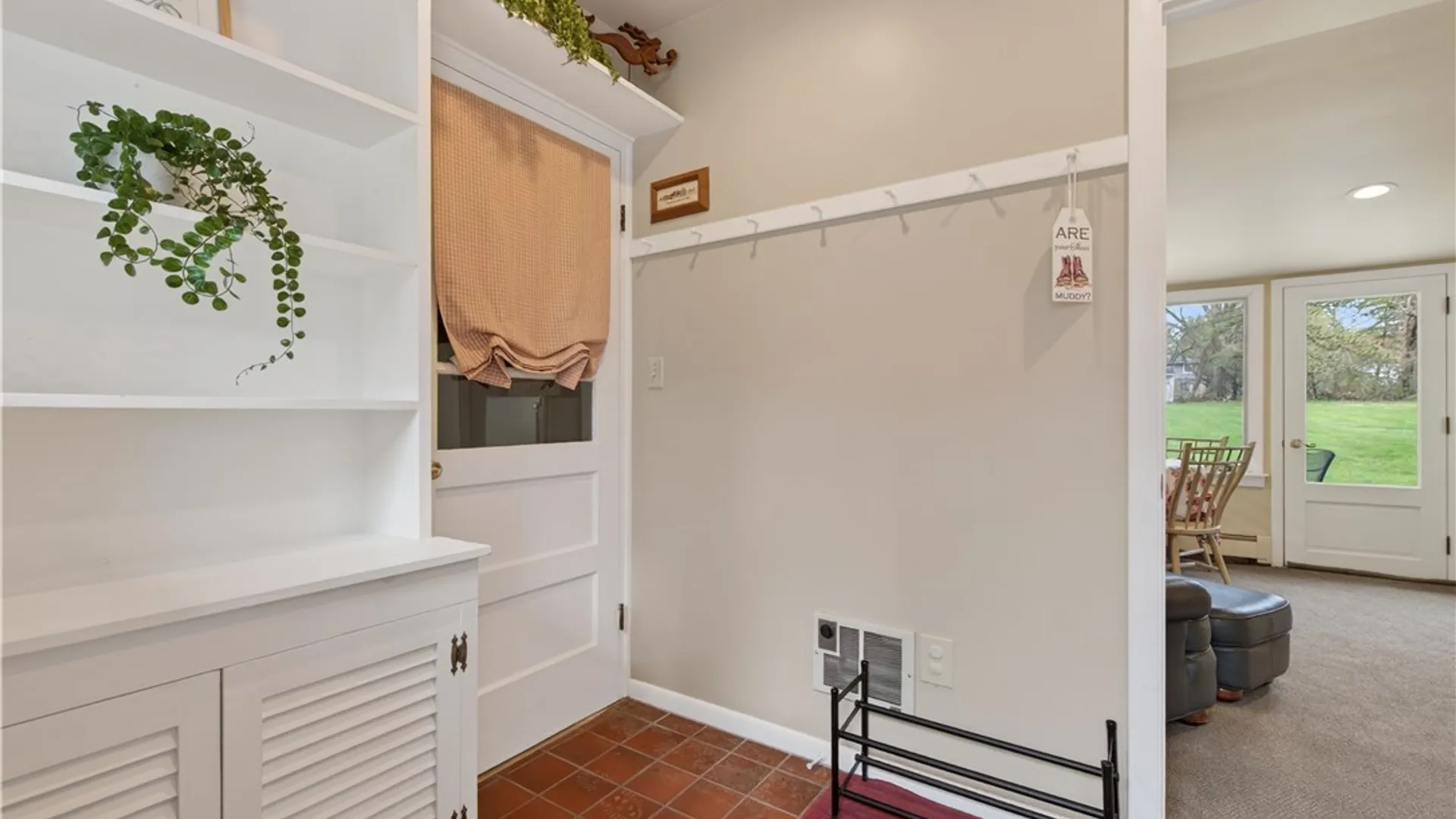 Property at 3862 State Street Road, Skaneateles, NY 13152 4