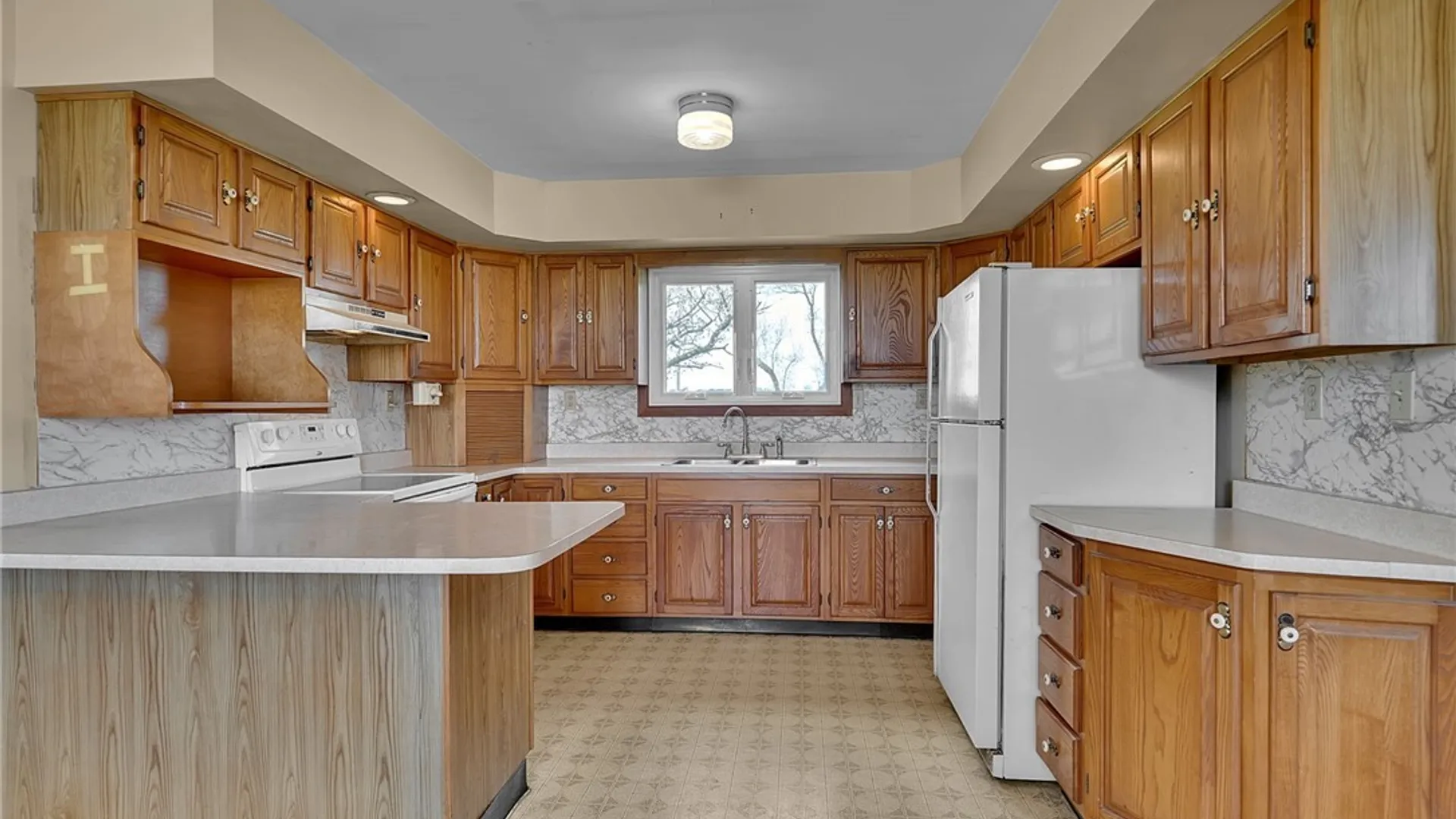 Property at 6850 Thwing Road, Leroy, NY 14482 16