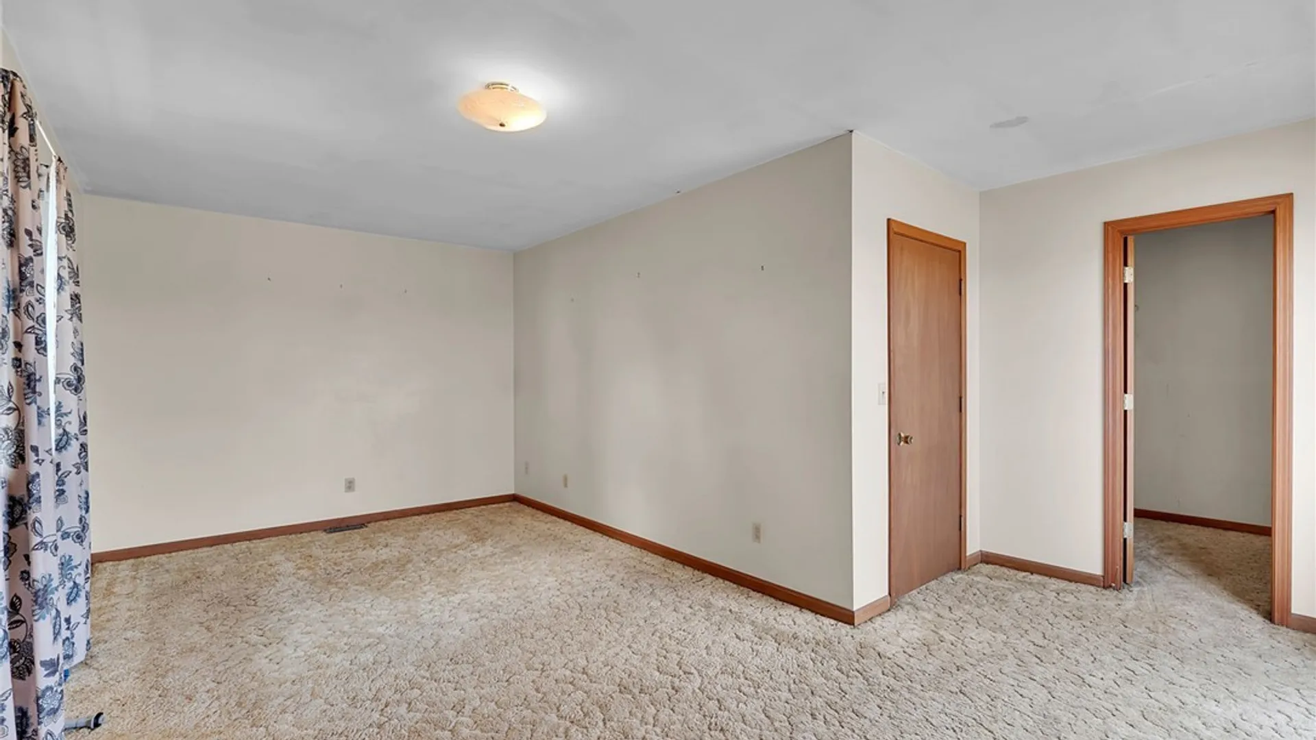 Property at 6850 Thwing Road, Leroy, NY 14482 24