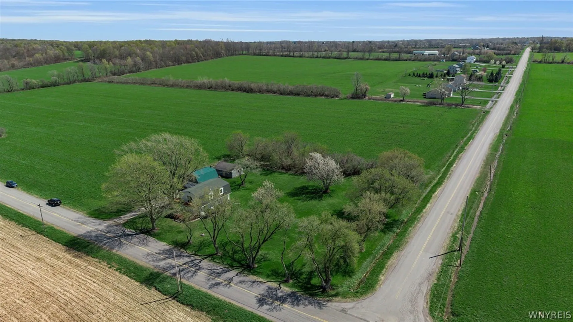 Property at 6850 Thwing Road, Leroy, NY 14482 3