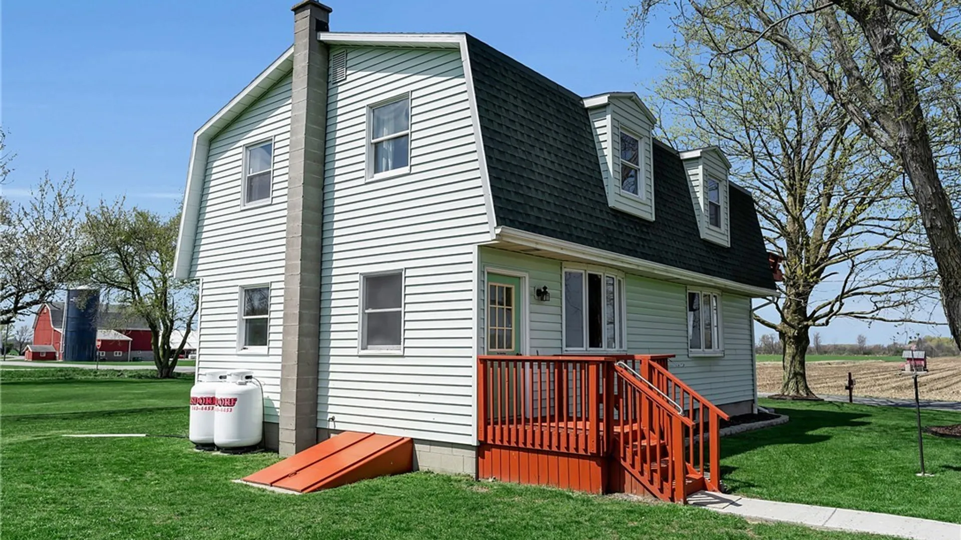 Property at 6850 Thwing Road, Leroy, NY 14482 8