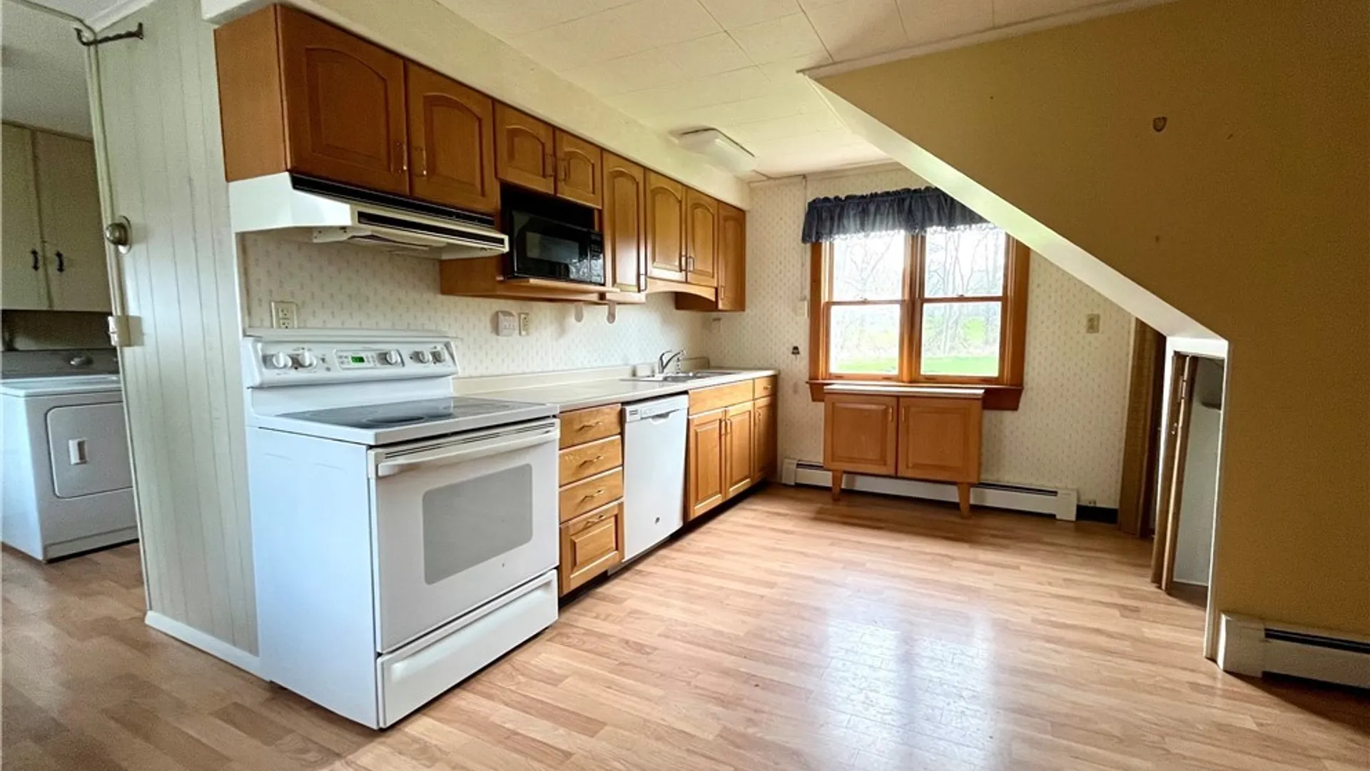 Property at 2011 Eno Road, Sterling, NY 13111 14