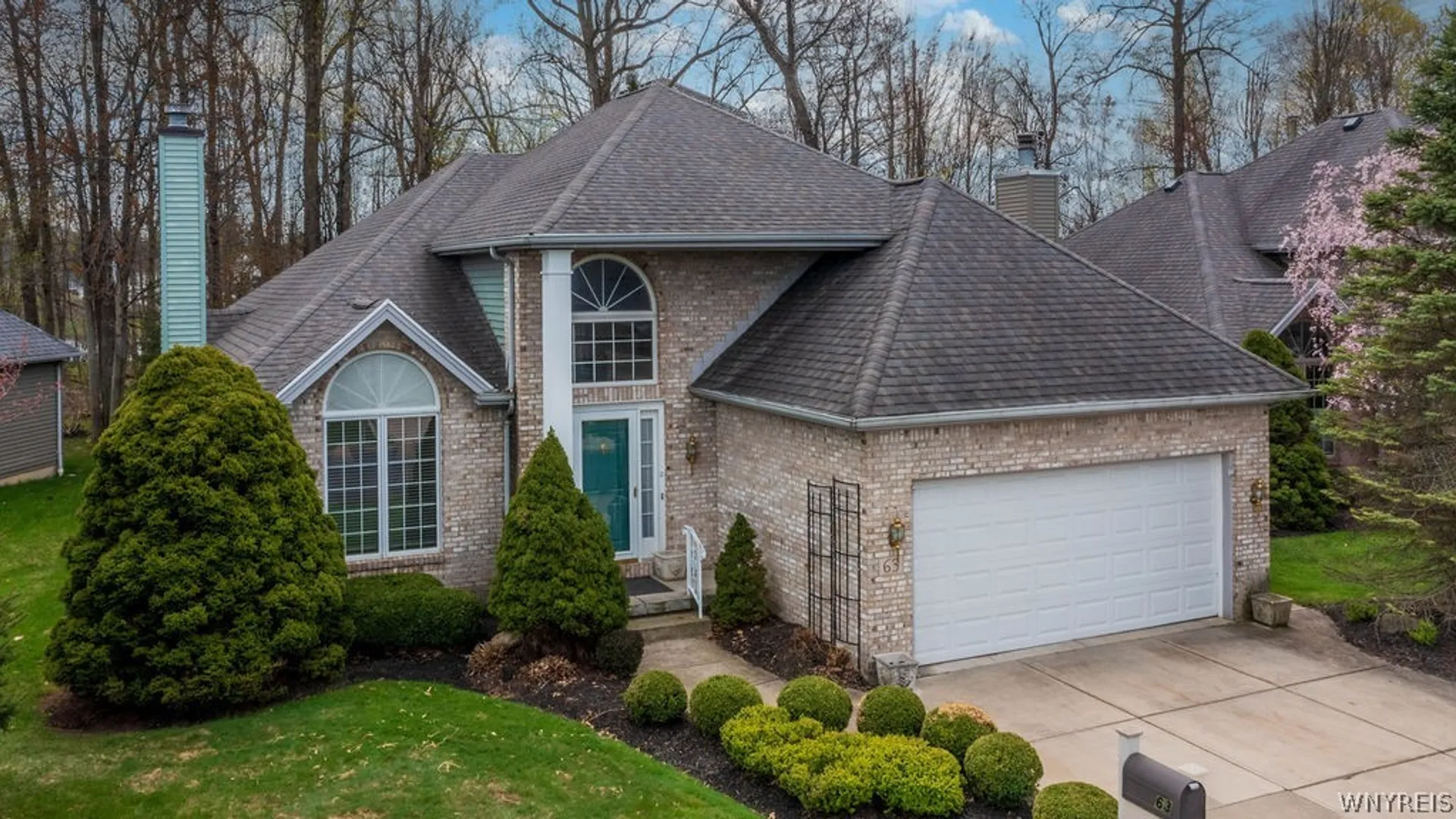 Property at 63 Sutherland Court, Clarence, NY 14221 3