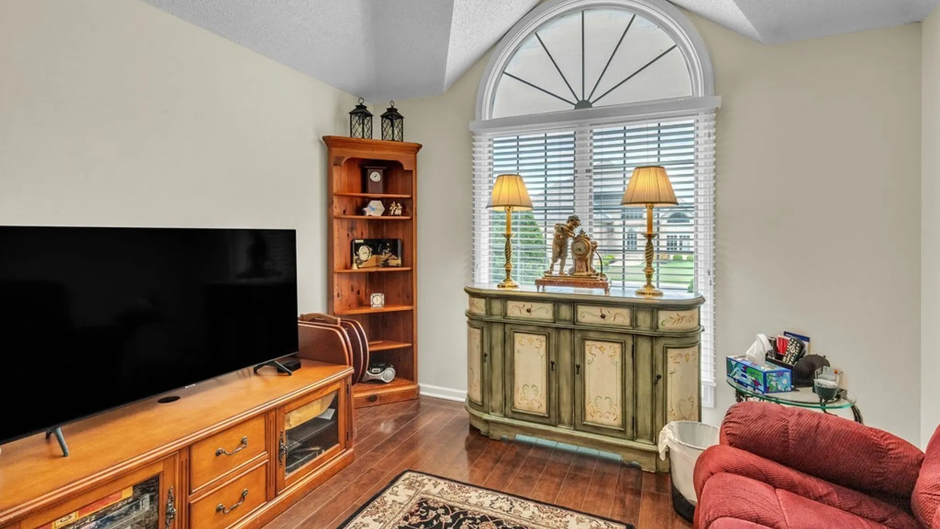 Property at 63 Sutherland Court, Clarence, NY 14221 13