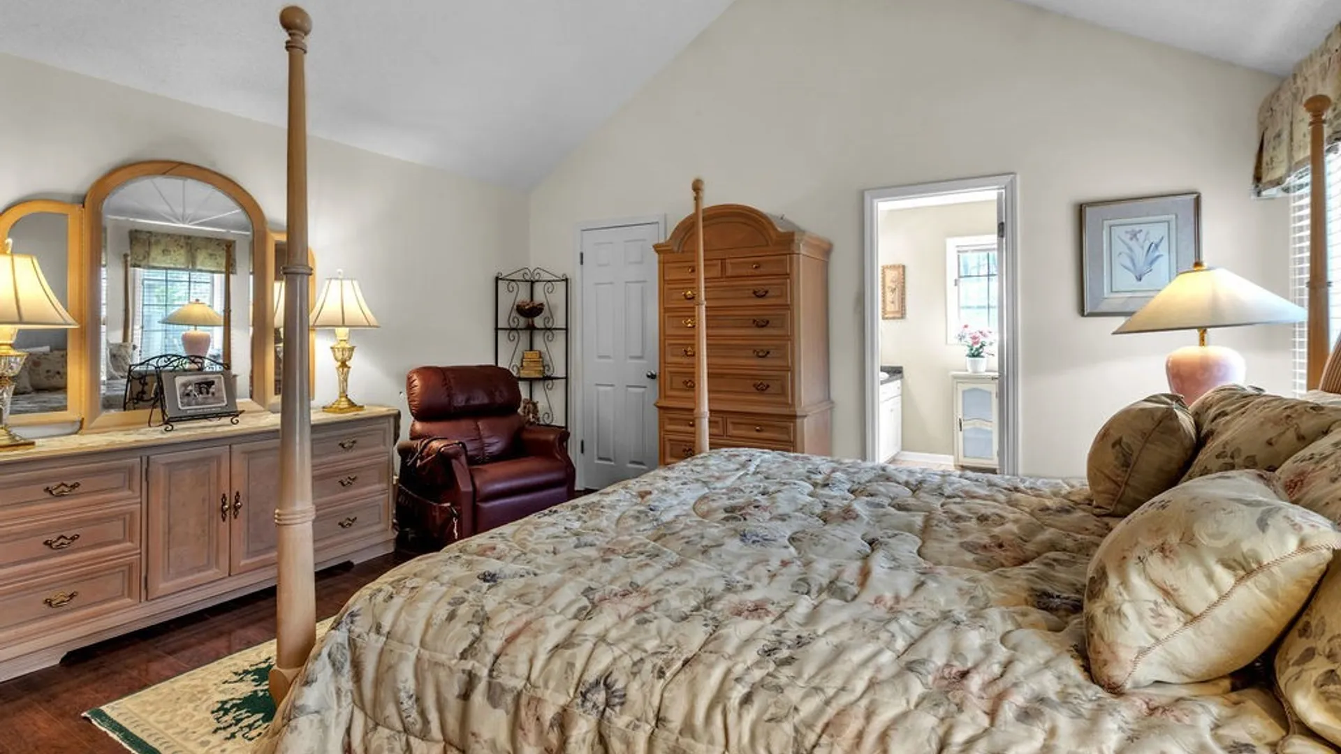 Property at 63 Sutherland Court, Clarence, NY 14221 22