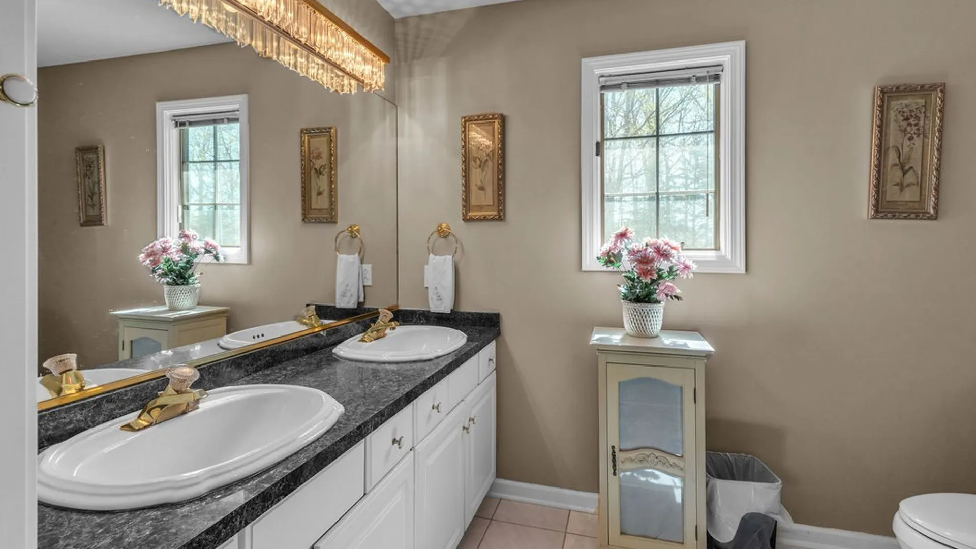 Property at 63 Sutherland Court, Clarence, NY 14221 23