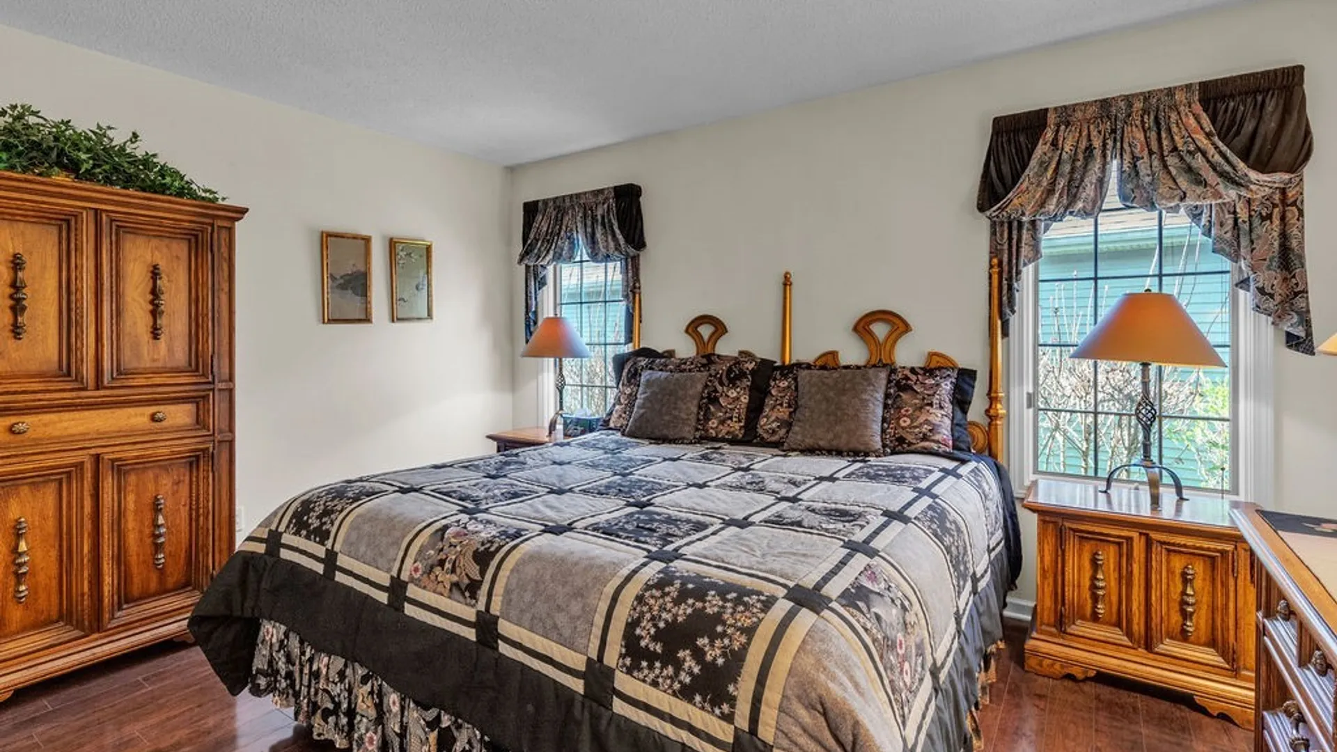 Property at 63 Sutherland Court, Clarence, NY 14221 25