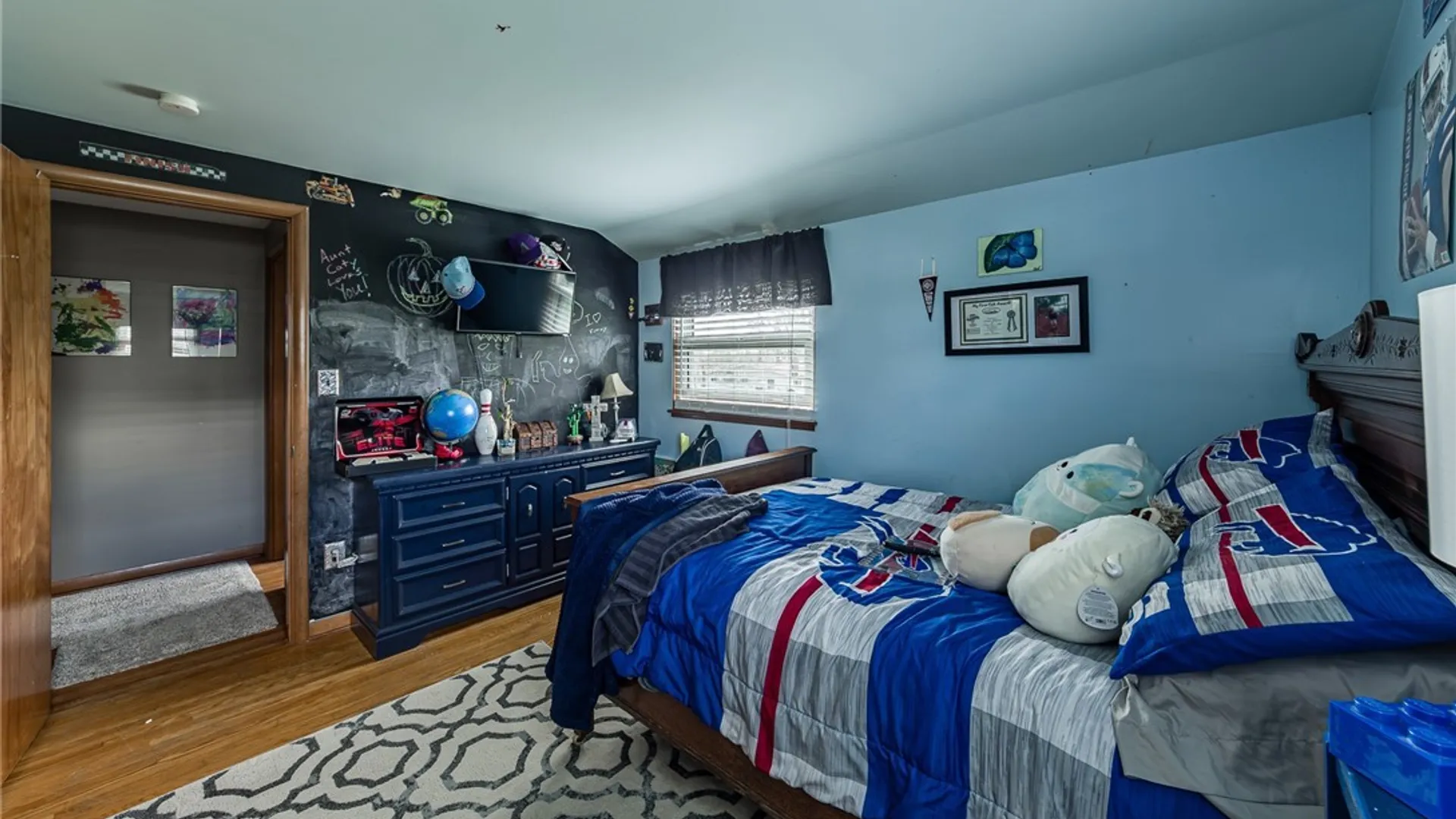 Property at 1900 Bruce Lane, Grand Island, NY 14072 15