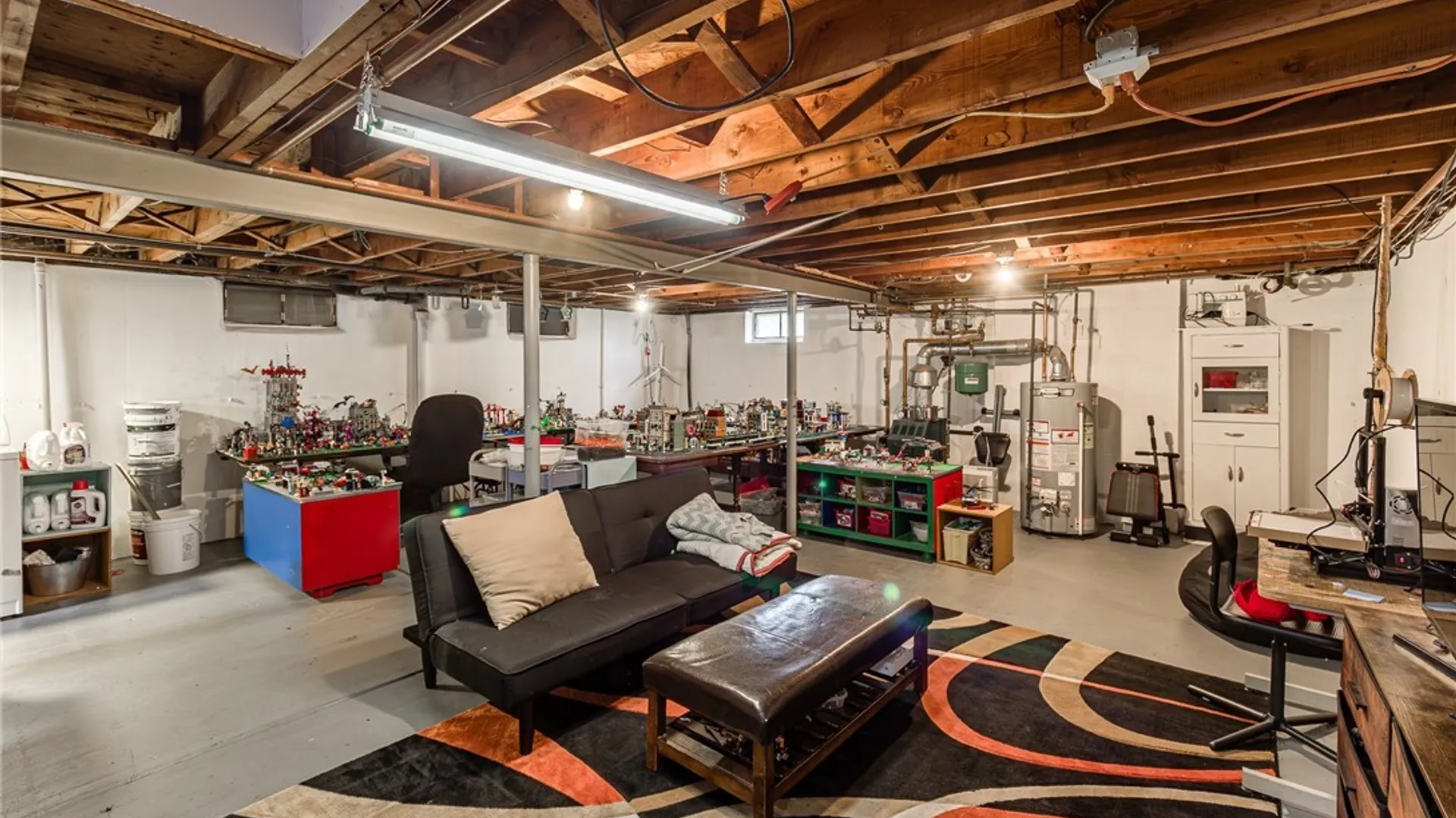 Property at 1900 Bruce Lane, Grand Island, NY 14072 21