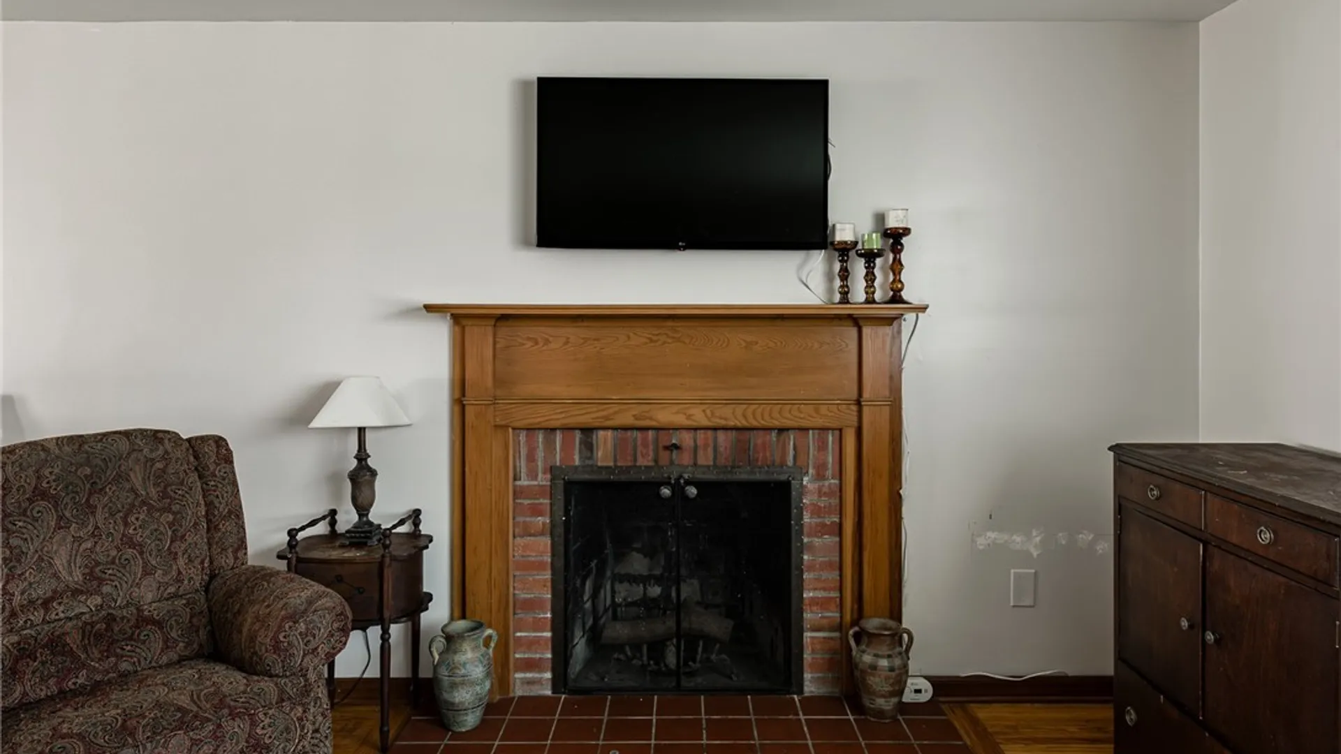 Property at 1900 Bruce Lane, Grand Island, NY 14072 4