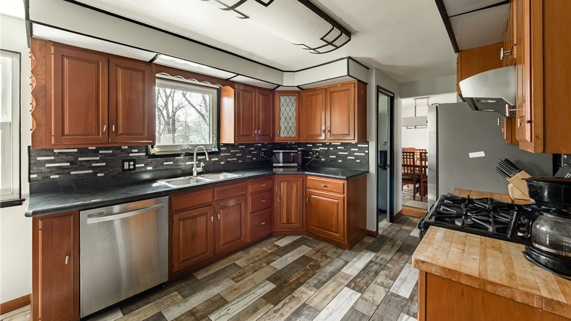 Property at 1900 Bruce Lane, Grand Island, NY 14072 9