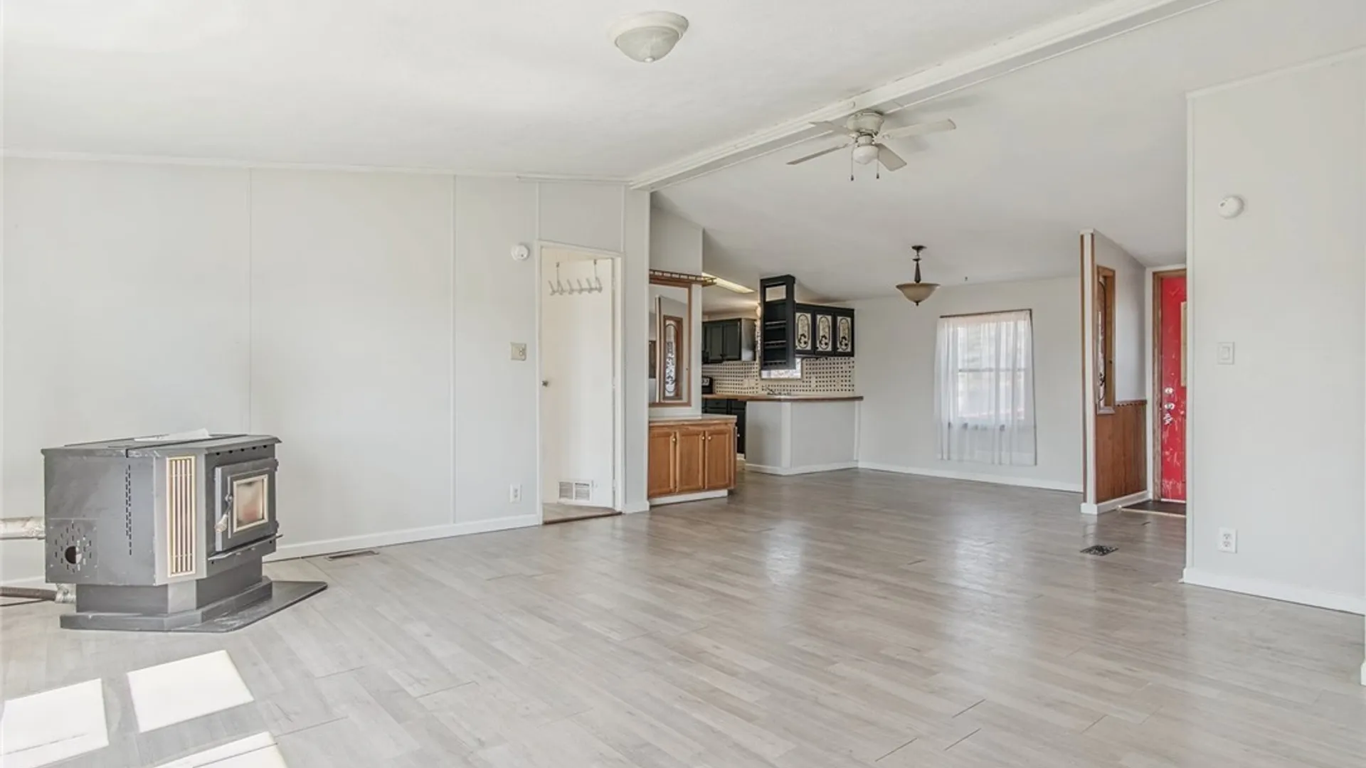 Property at 20552 Pine Avenue, Orleans, NY 13656 4