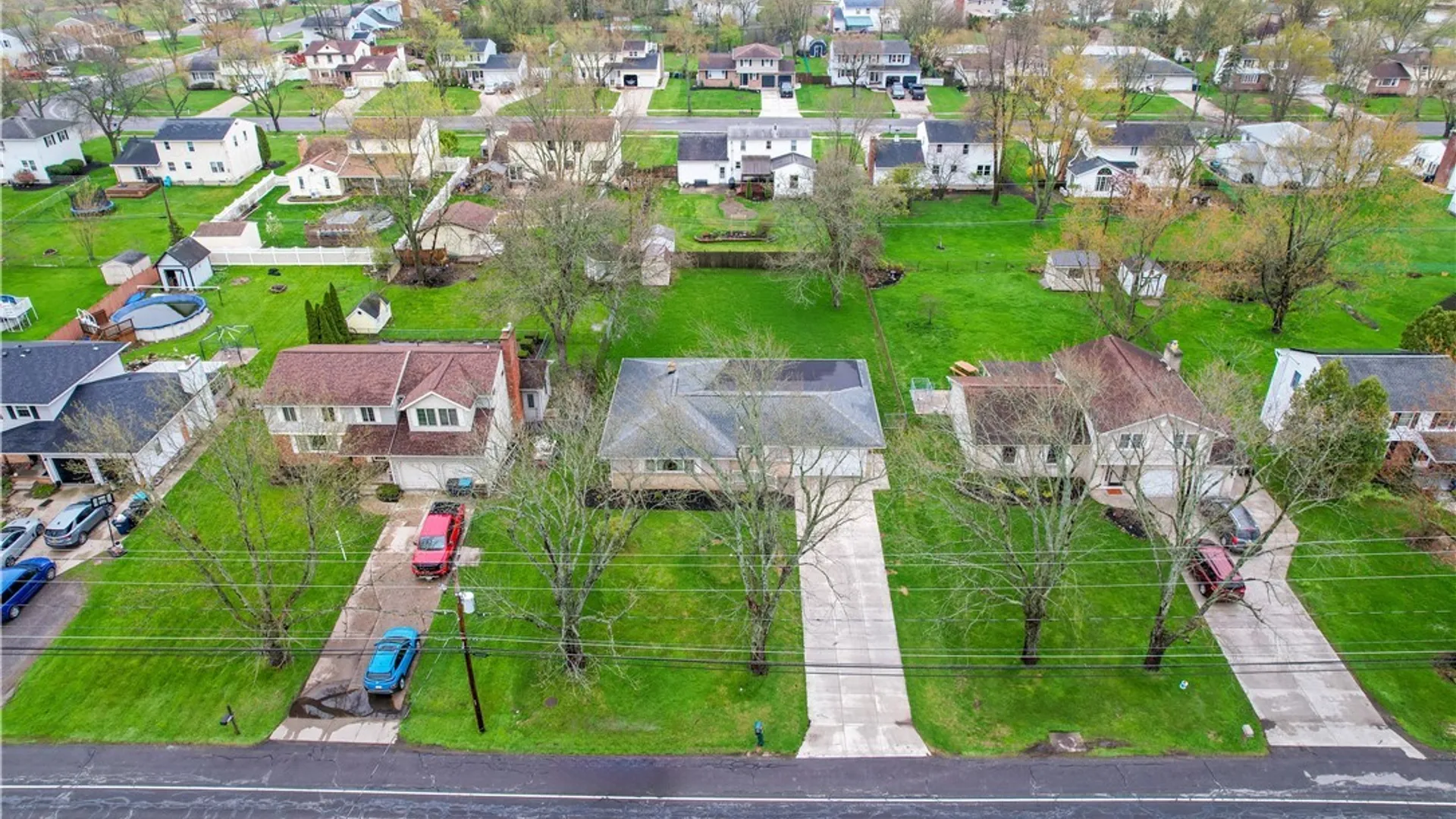 Property at 1848 Bedell Road, Grand Island, NY 14072 4